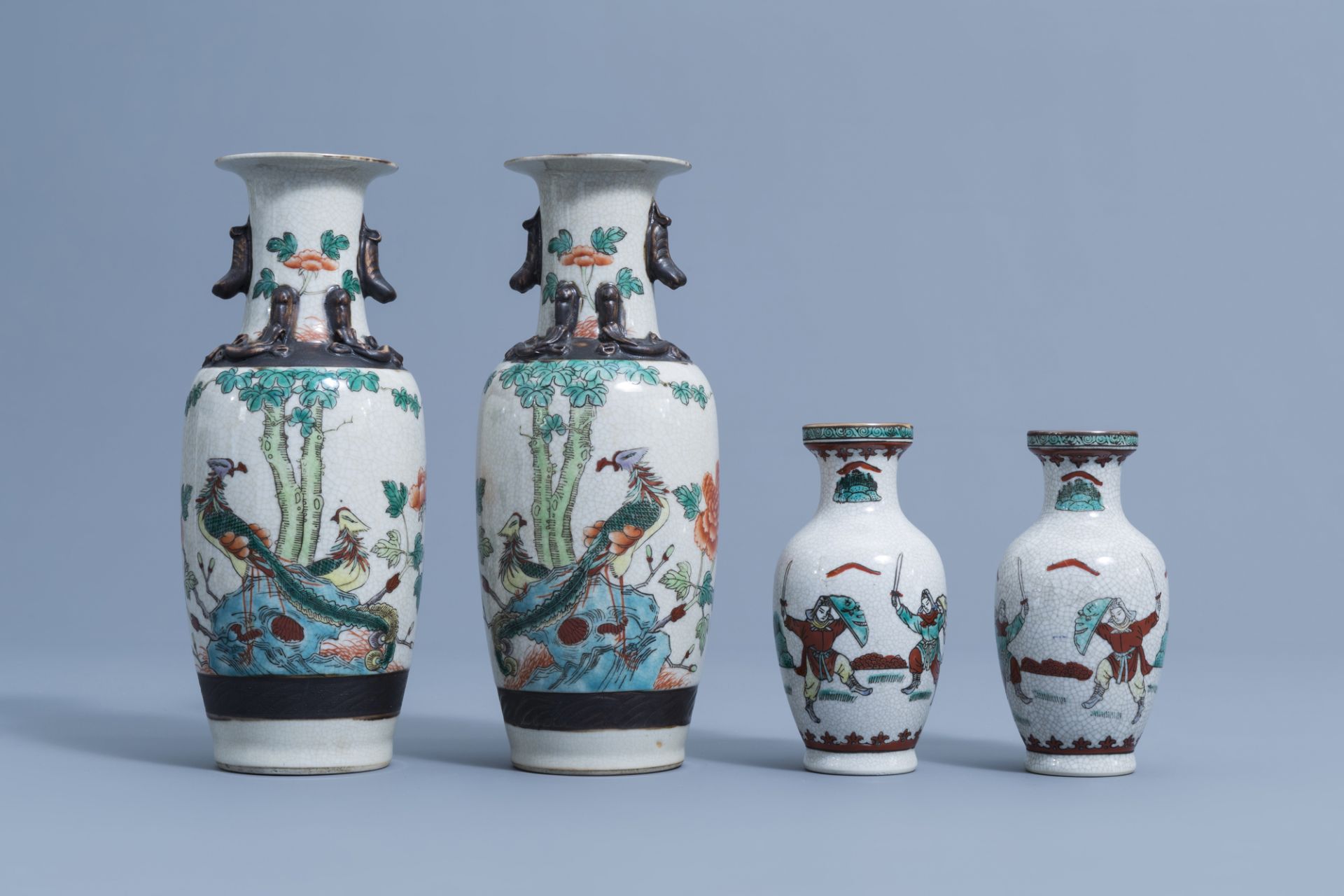A varied collection of Chinese famille rose, verte, blue & white porcelain, 18th C. & later - Image 8 of 36
