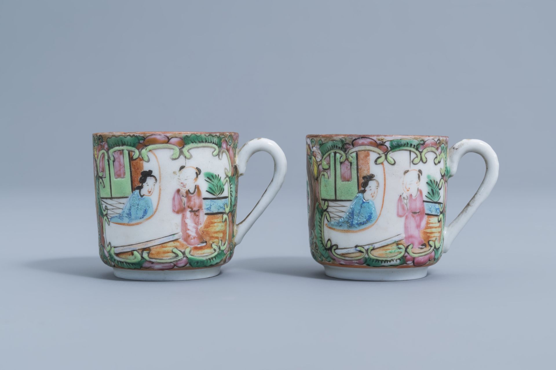 A varied collection of Chinese Canton famille rose porcelain, 19th/20th C. - Image 28 of 31