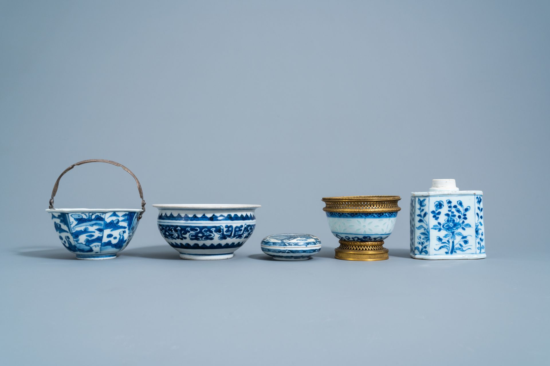 A varied collection of Chinese blue and white porcelain, Kangxi and later - Image 3 of 5
