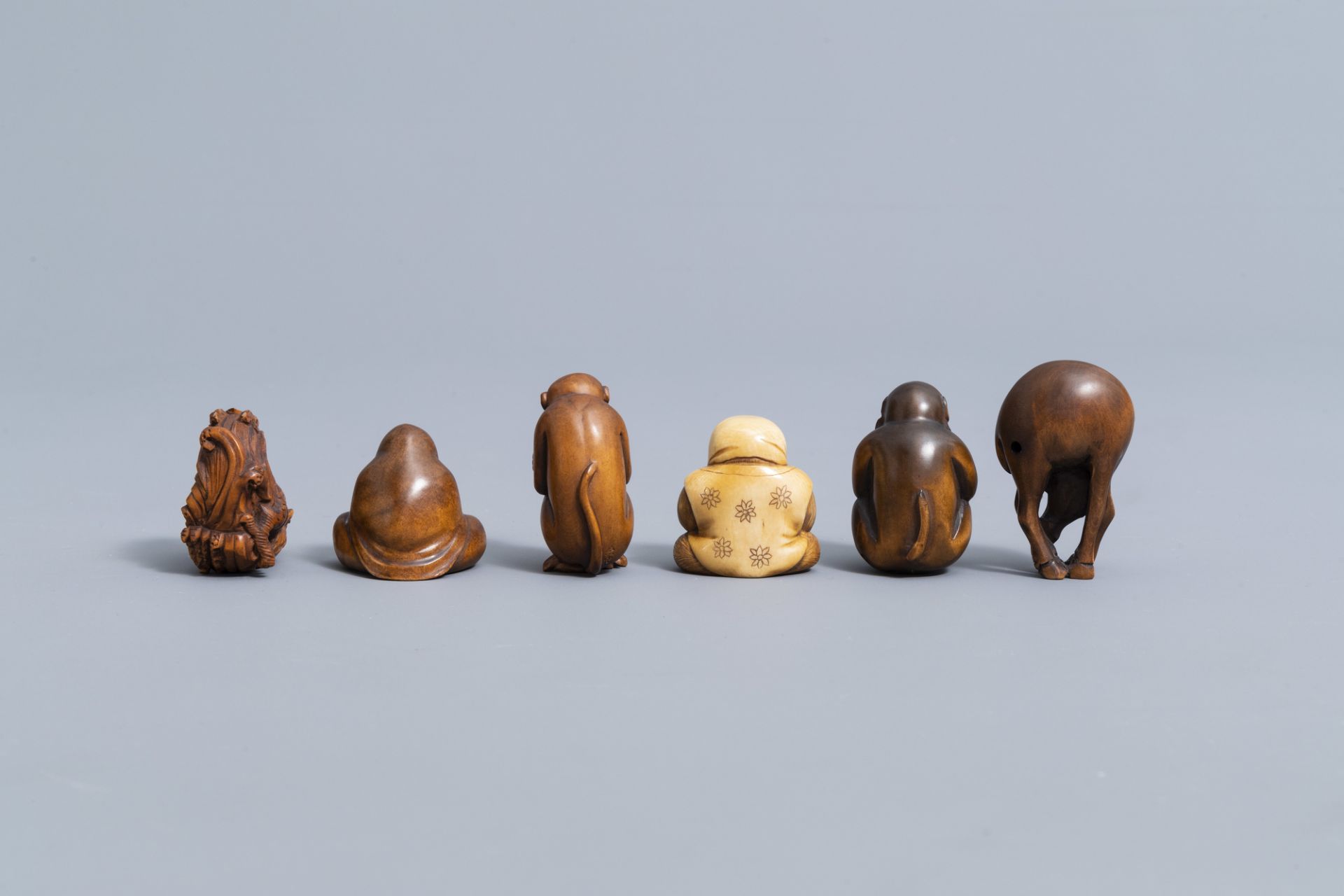 Seven various Japanese ivory and wood netsuke, three Chinese wood figures and a miniature skull, 20t - Image 4 of 13