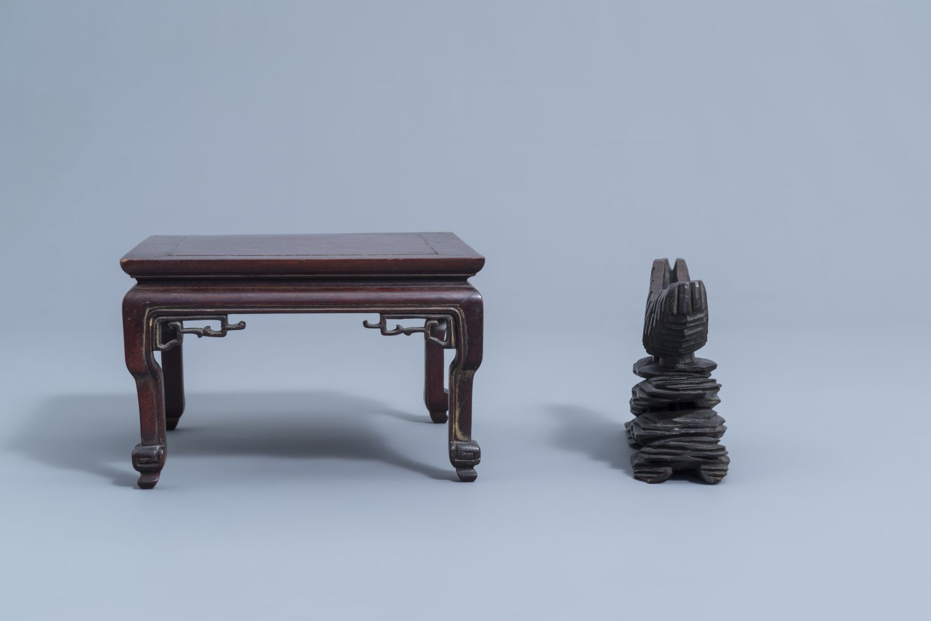 A collection of Chinese carved wooden stands, 19th/20th C. - Image 15 of 25