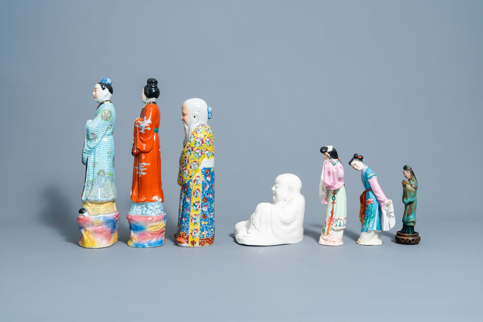 Six various Chinese famille rose and blanc de Chine figures and an earthenware lady, 20th C. - Image 3 of 7