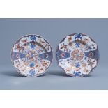 A pair of Chinese Imari style plates with floral design, Kangxi