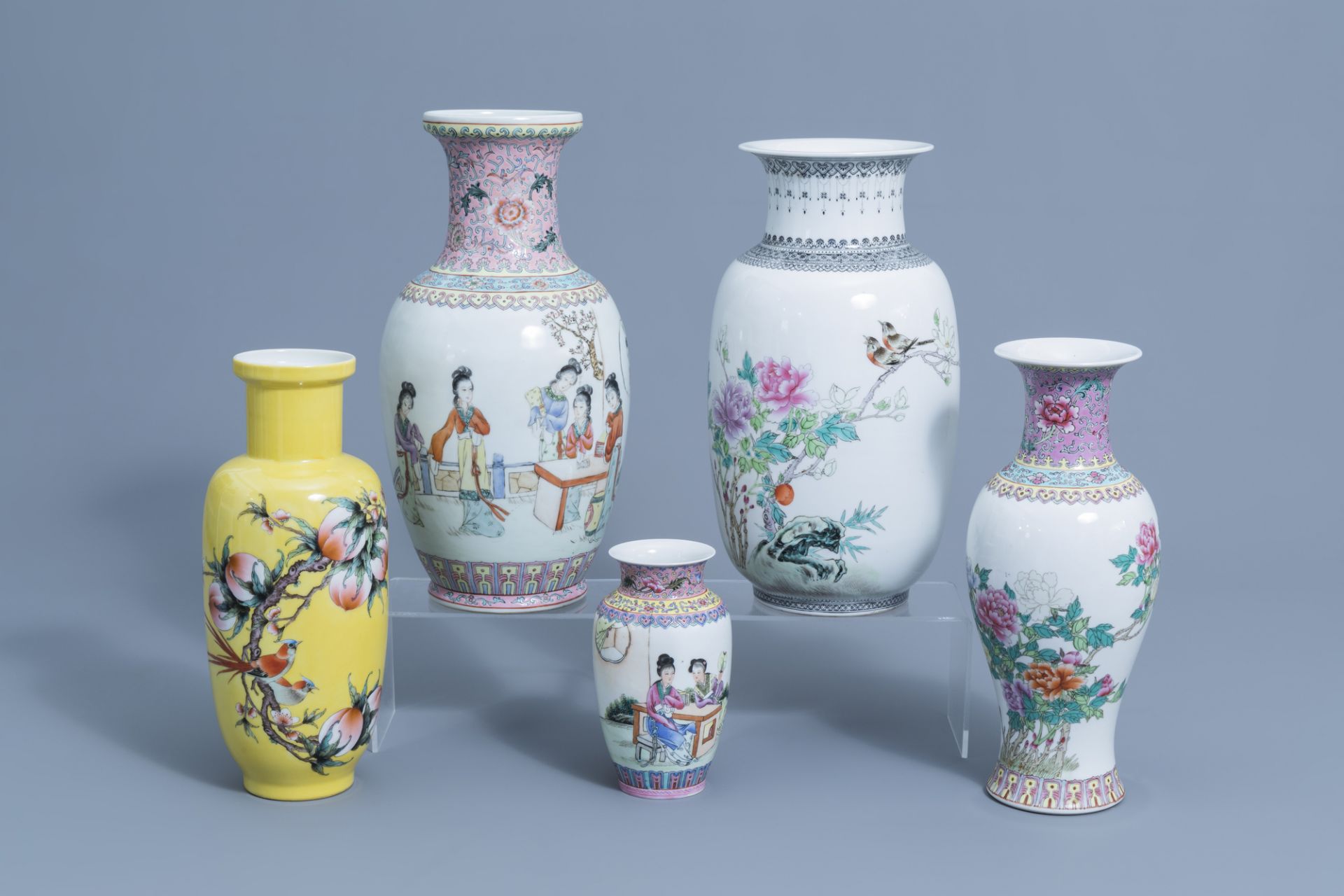 Five various Chinese famille rose vases, 20th C.