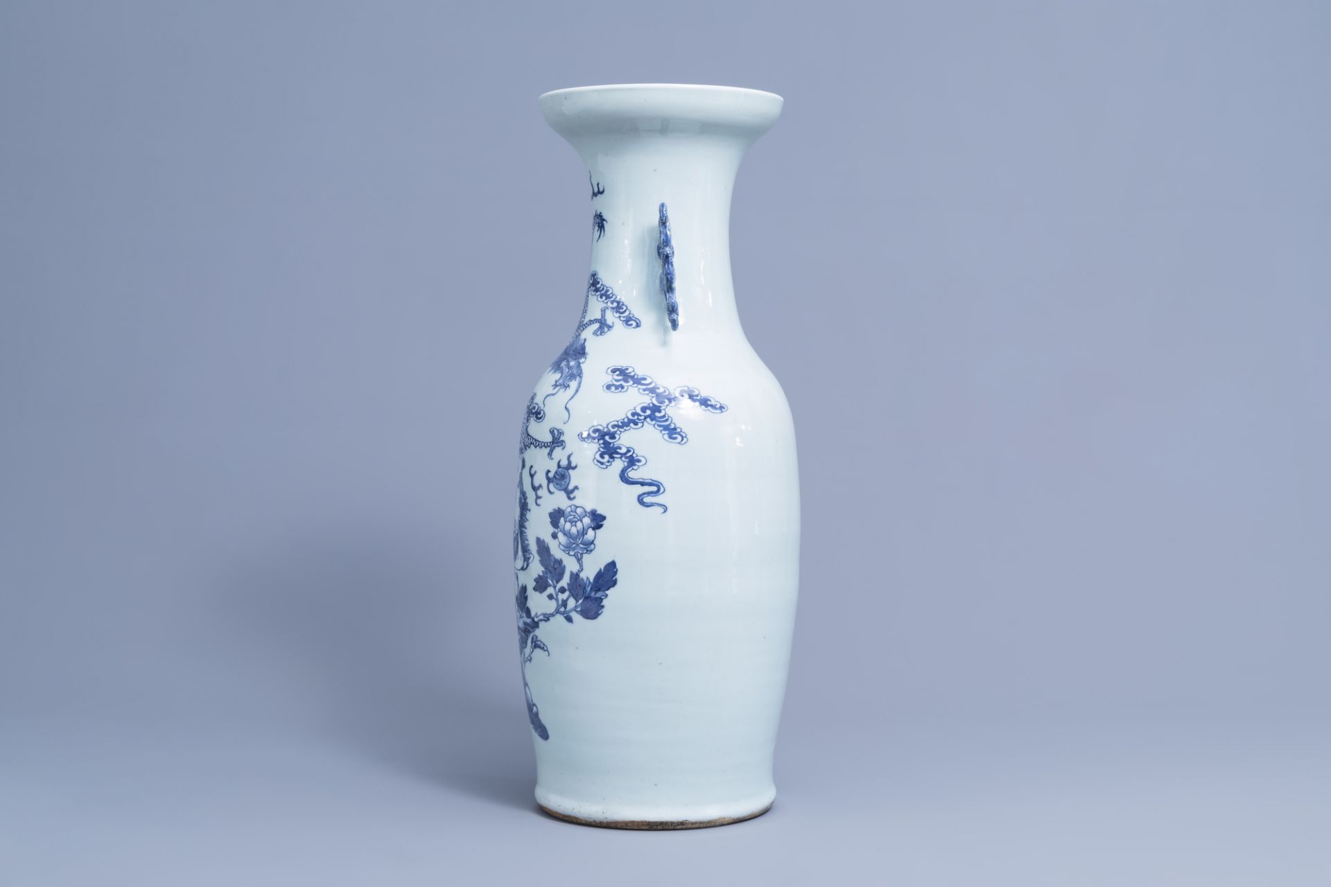 A Chinese blue and white celadon ground 'dragon and phoenix' vase, 19th C. - Image 4 of 6