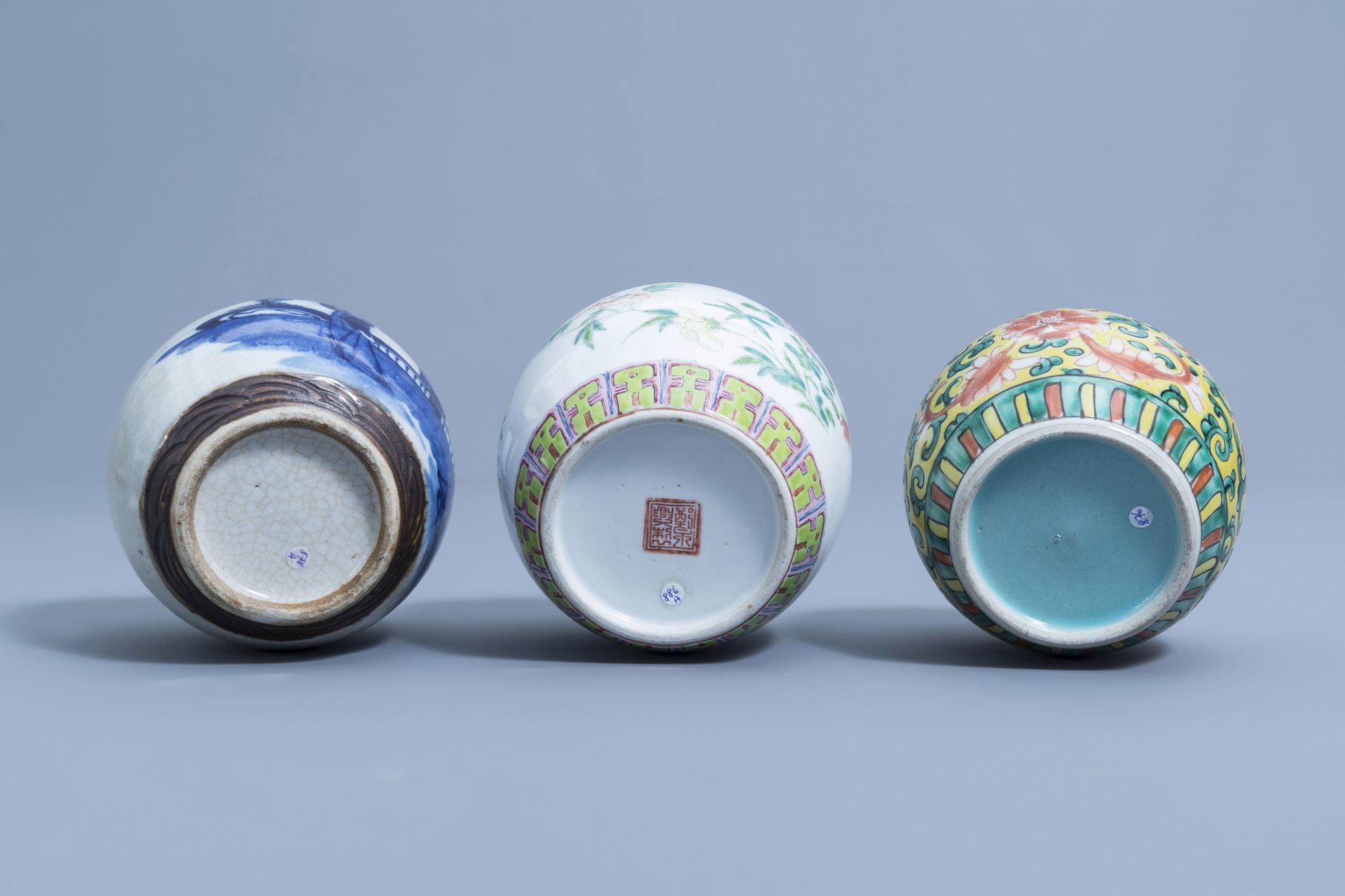 Seven various Chinese famille rose, famille verte, blue and white jars, 19th/20th C. - Image 23 of 25