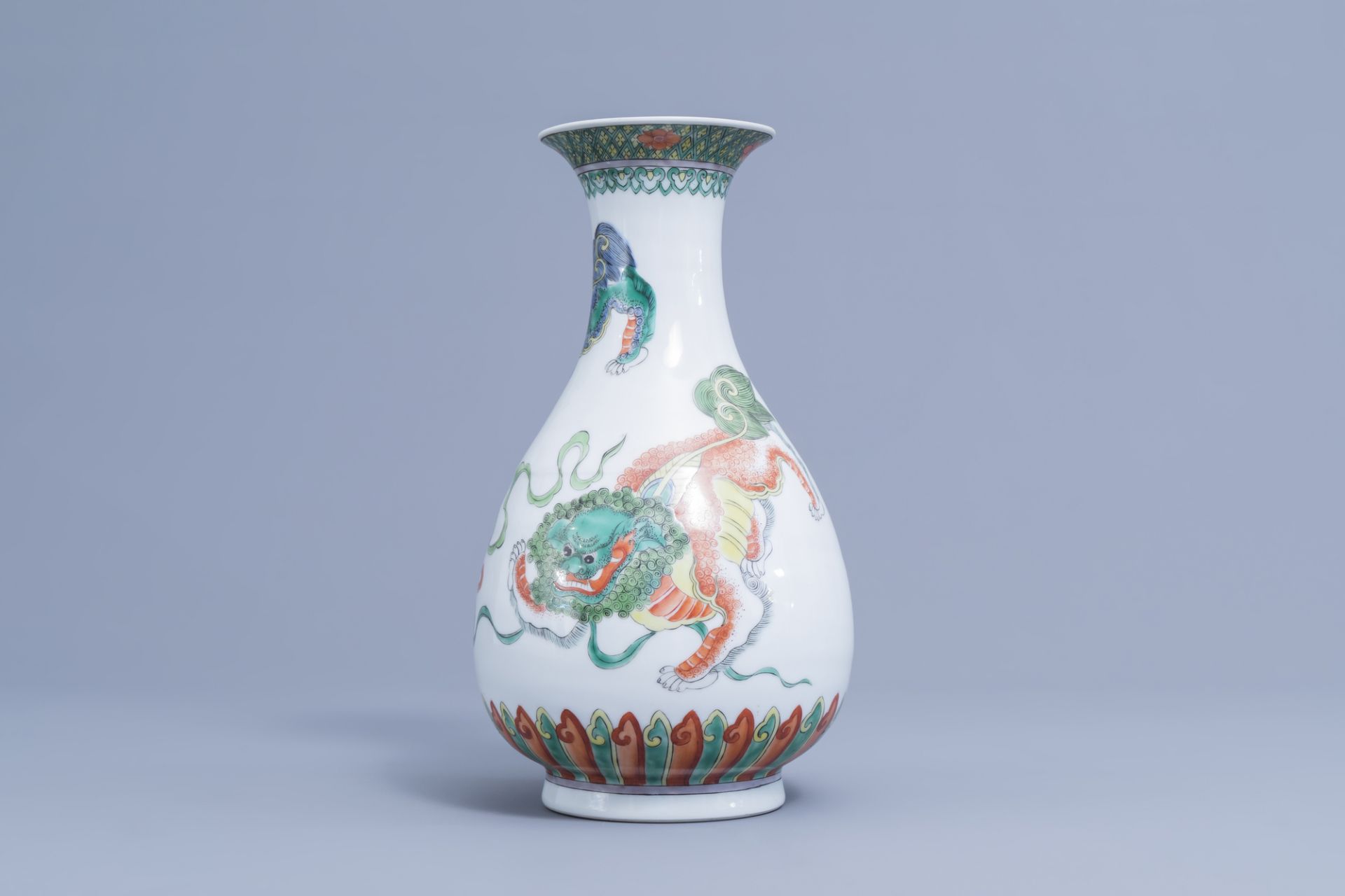 Three various Chinese famille verte and polychrome vases, 20th C. - Image 10 of 13