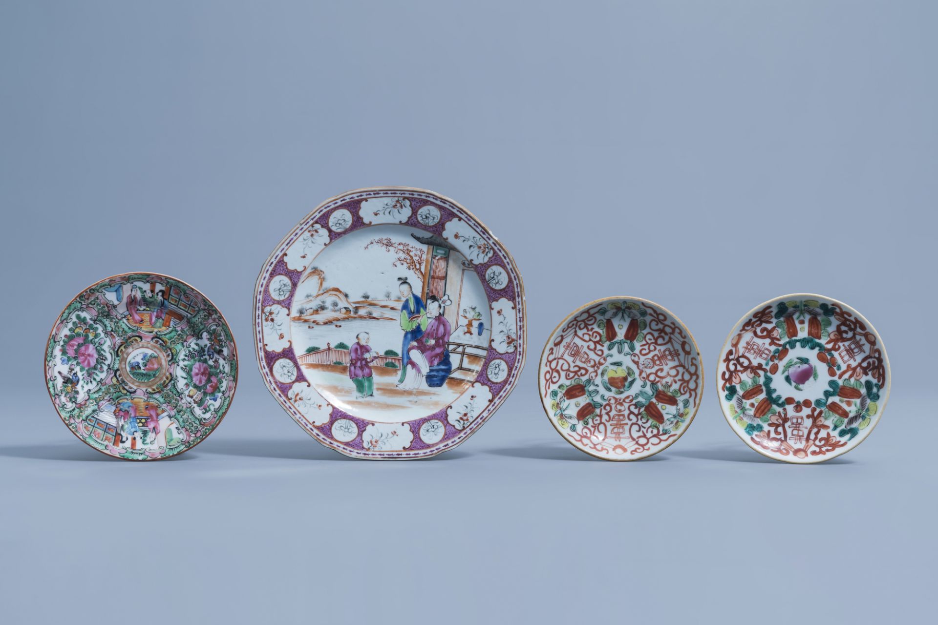 A varied collection of Chinese famille rose, verte, blue & white porcelain, 18th C. & later - Image 21 of 36