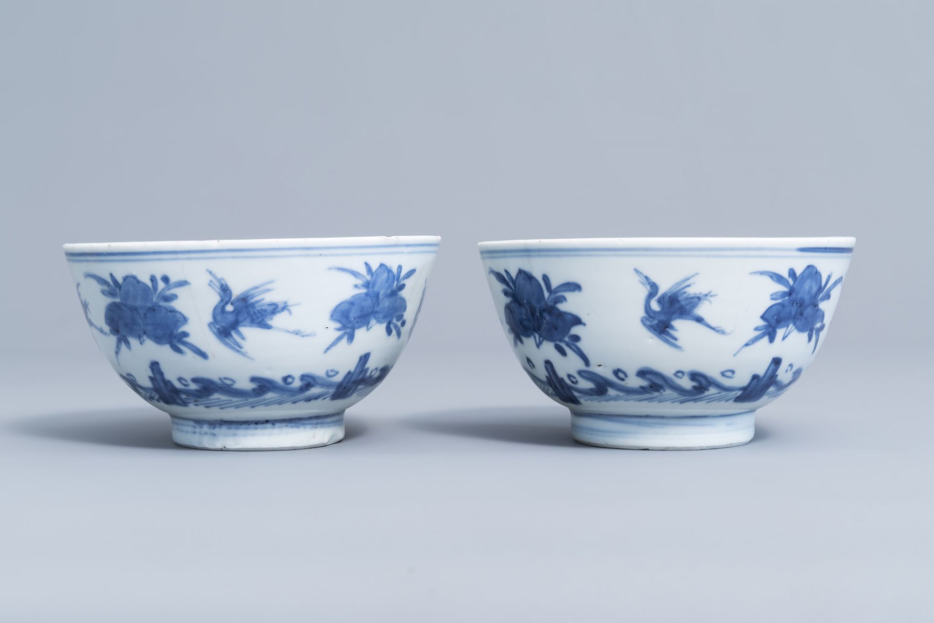 Two Chinese blue and white bowls with cranes and peaches, Ming - Image 4 of 7