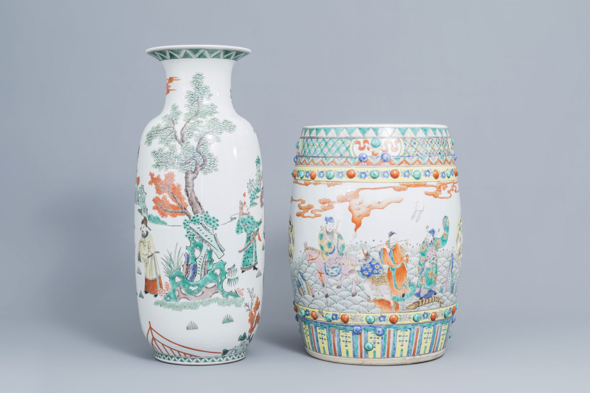 A Chinese famille verte vase and a garden seat with figurative design all around, 20th C. - Image 3 of 6