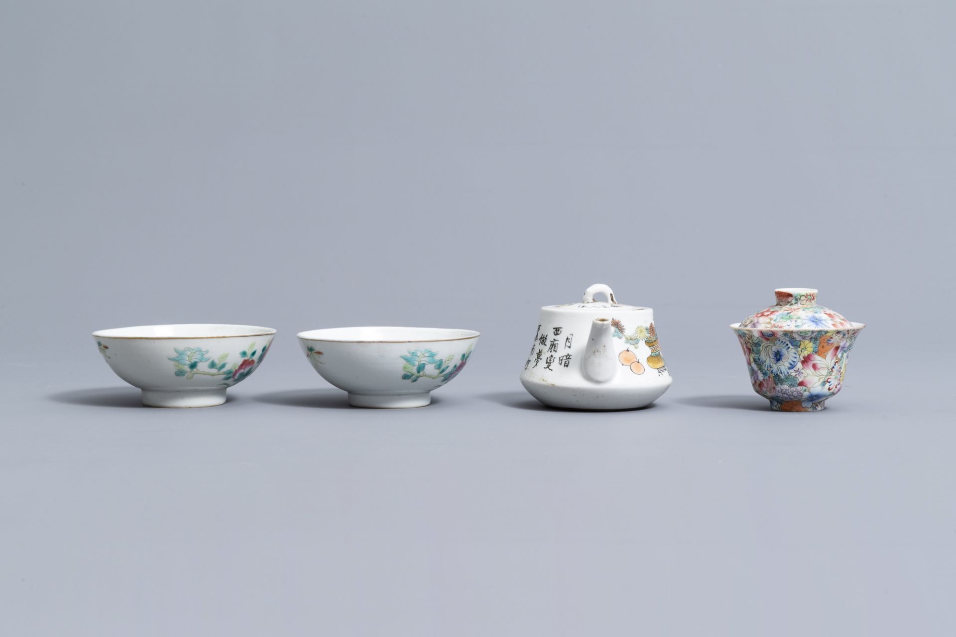 A varied collection of Chinese blue, white, qianjiang cai and famille rose porcelain, 19th/20th C. - Image 3 of 13