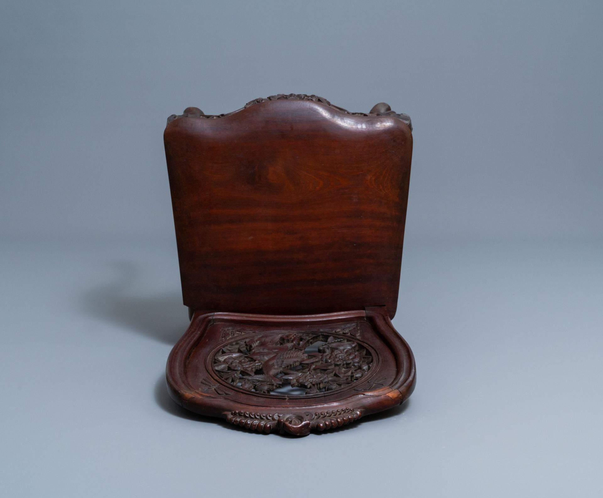 Four wooden chairs with reticulated backs, Macao or Portuguese colonial, 19th C. - Image 16 of 47