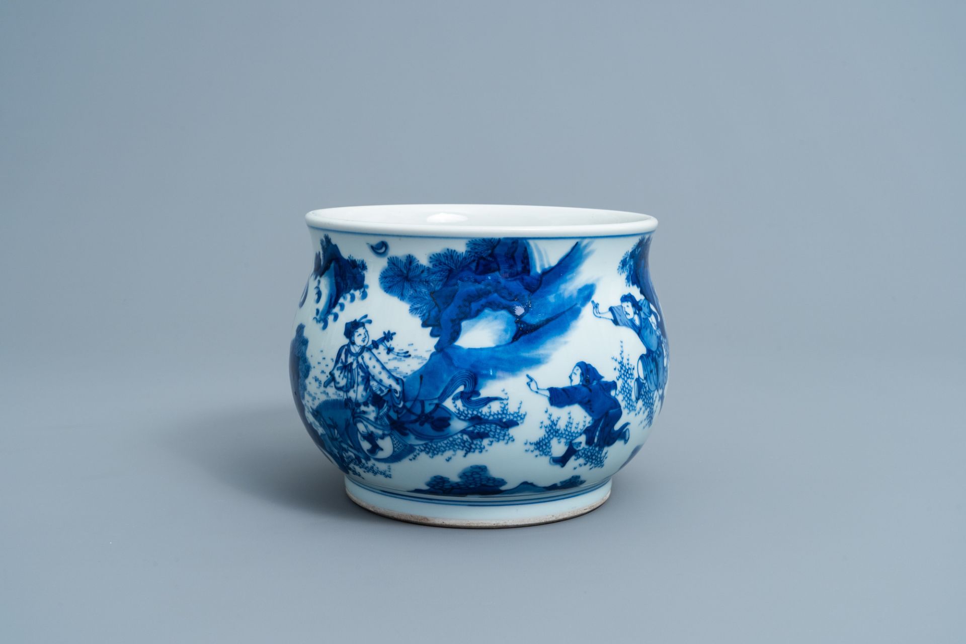 A Chinese blue and white censer with figures in a landscape, 19th/20th C.