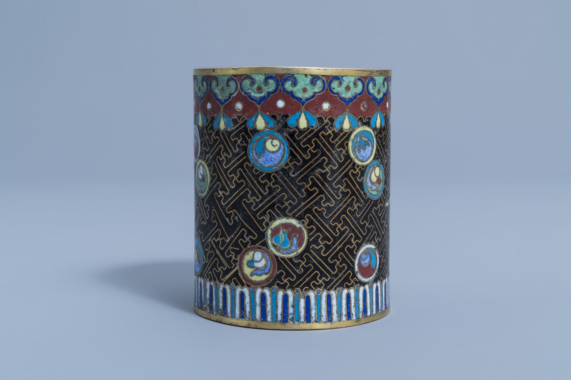 A Chinese cloisonne brush pot and a six-fold table screen with floral design, 20th C. - Image 11 of 18