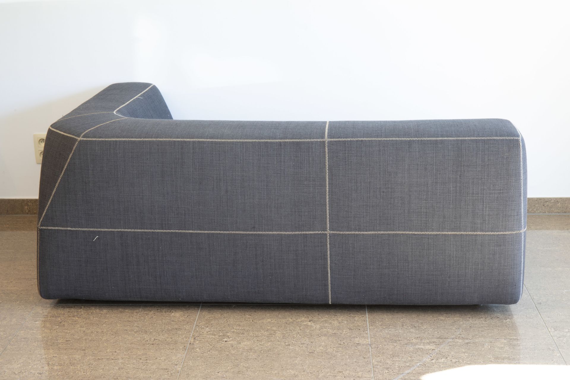 Patricia Urquiola (1961): 'Bend' sofa for B&B Italia, 2010 - Image 11 of 32