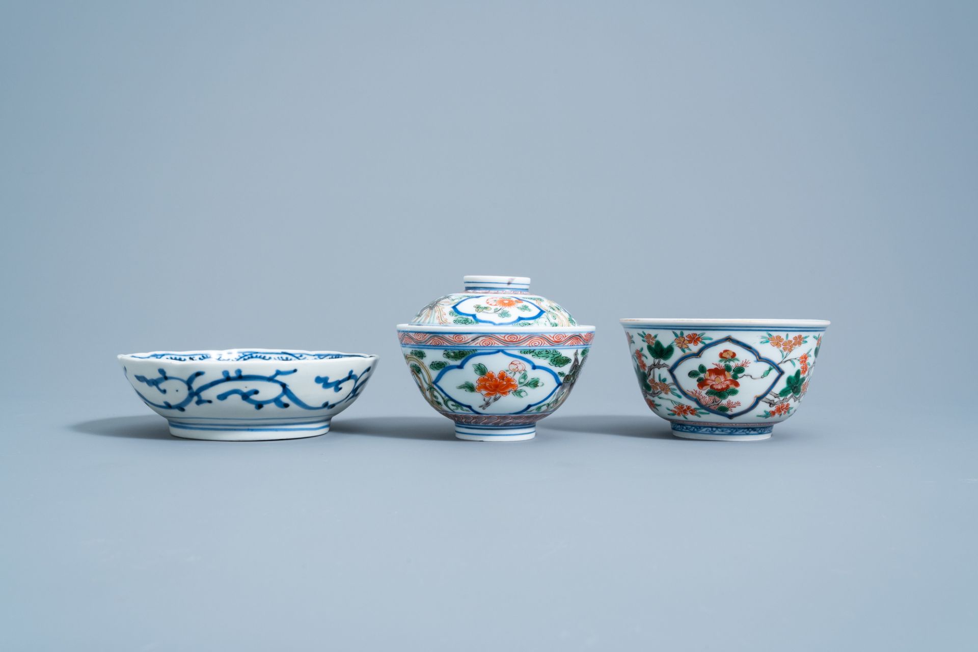 A varied collection of Japanese polychrome porcelain, 18th C. and later - Image 7 of 9