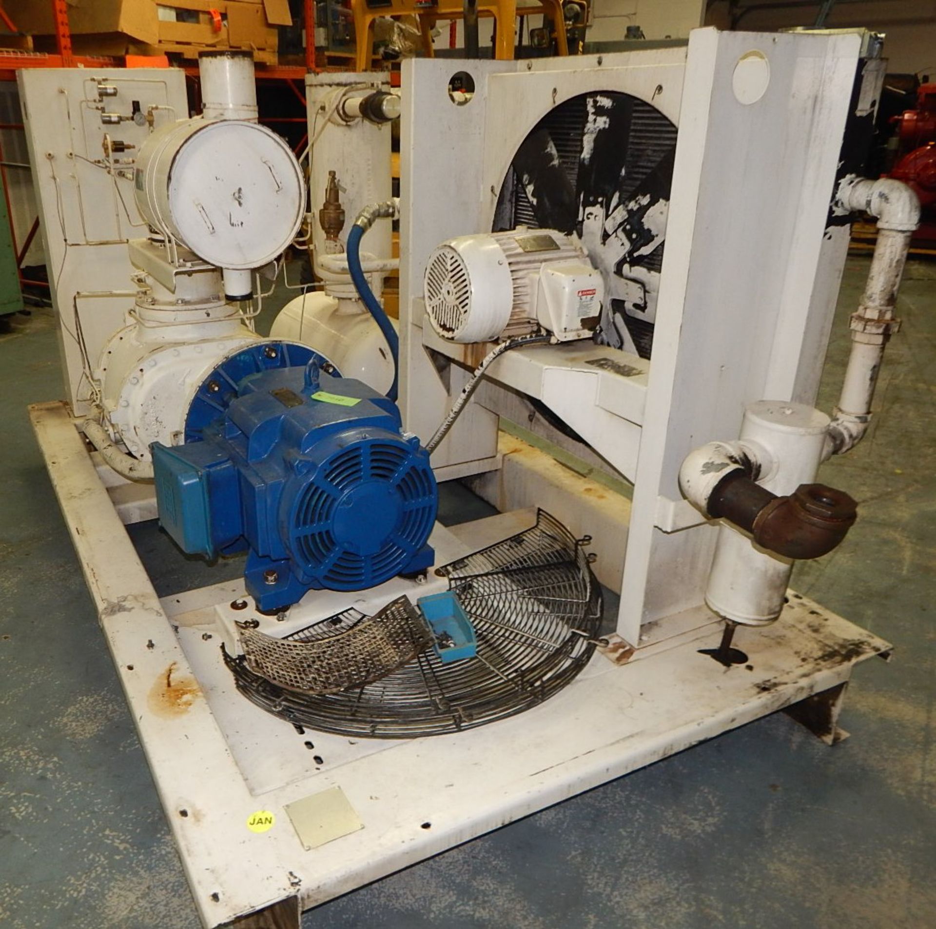GARDNER DENVER EAQ99K ELECTRA- SCREW ROTARY SCREW AIR COMPRESSOR WITH 125 HP, S/N: S030186 (CI) [ - Image 4 of 5