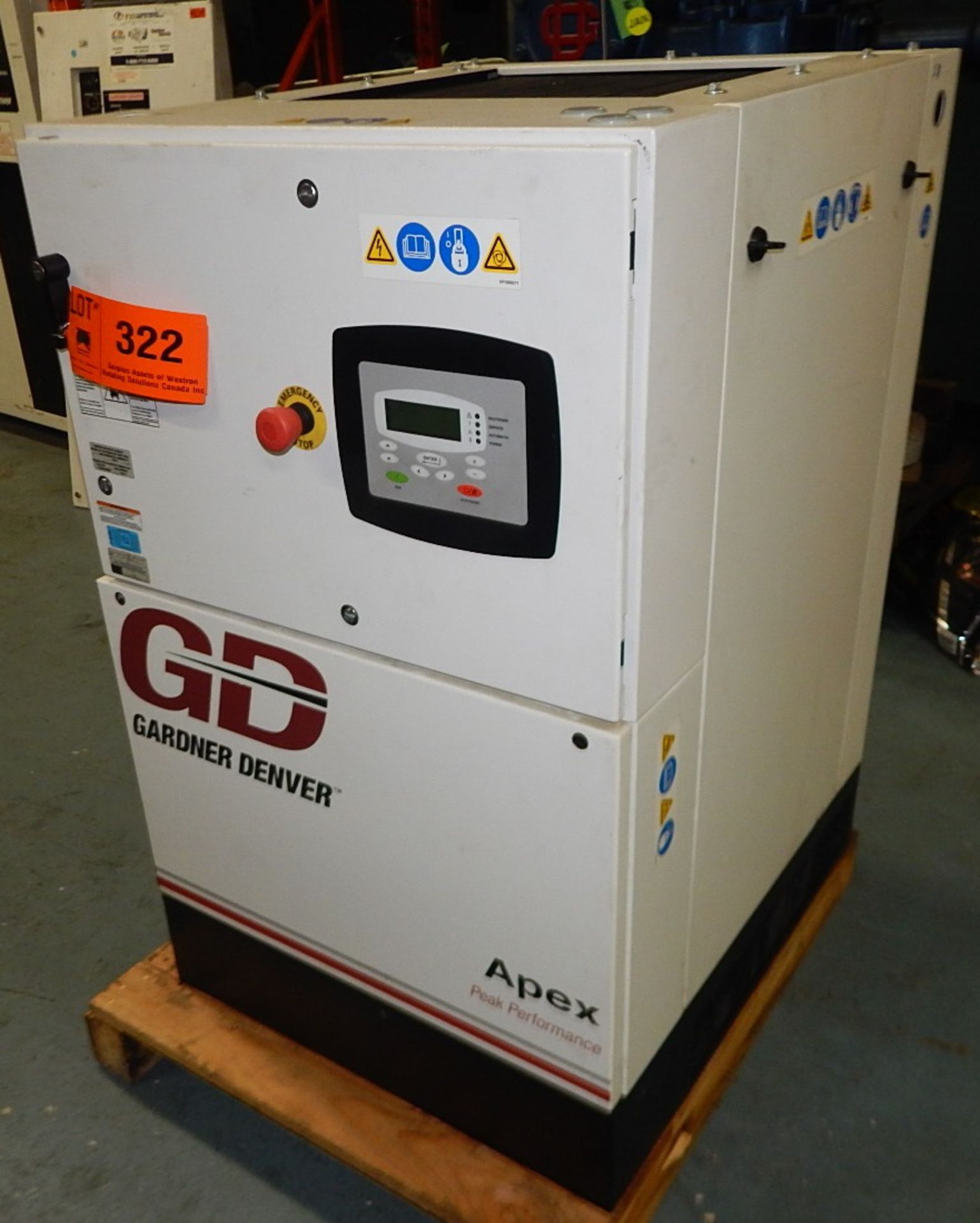 GARDNER DENVER APEX5-15A ROTARY SCREW AIR COMPRESSOR WITH 15 HP, 123 PSI, S/N: D125650 (CI) [RIGGING - Image 2 of 6