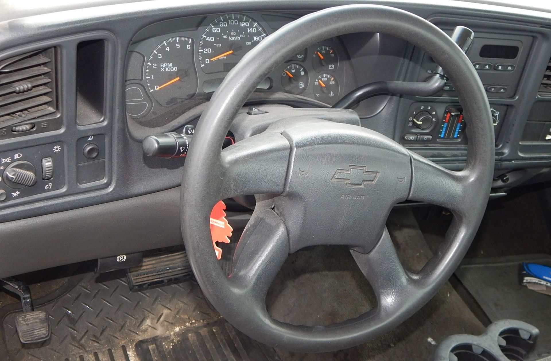 CHEVROLET (2003) SILVERADO 1500 PICKUP TRUCK WITH 4.3L V6 GAS ENGINE, AUTOMATIC TRANSMISSION, MANUAL - Image 5 of 7