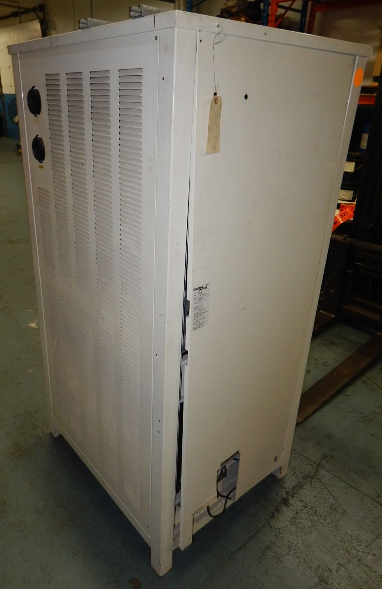 GARDNER DENVER MODEL 7000158 REFRIGERATED AIR DRYER WITH 500 CFM, S/N: 01-16-1997-176 (CI) [ - Image 4 of 5