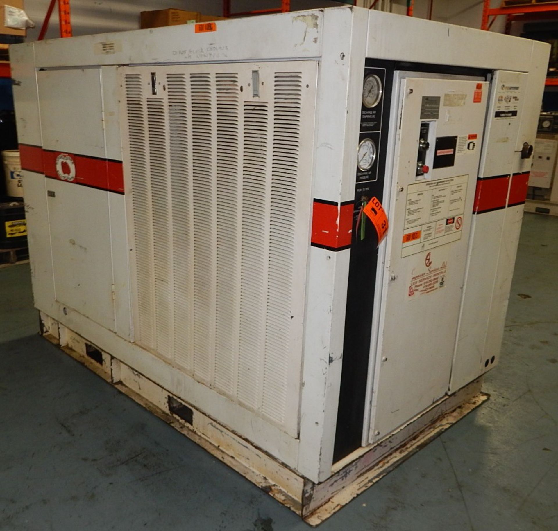 GARDNER DENVER ECPQMC ROTARY SCREW AIR COMPRESSOR WITH 100 HP, 100 PSI, S/N: M34149 (CI) [RIGGING - Bild 4 aus 9