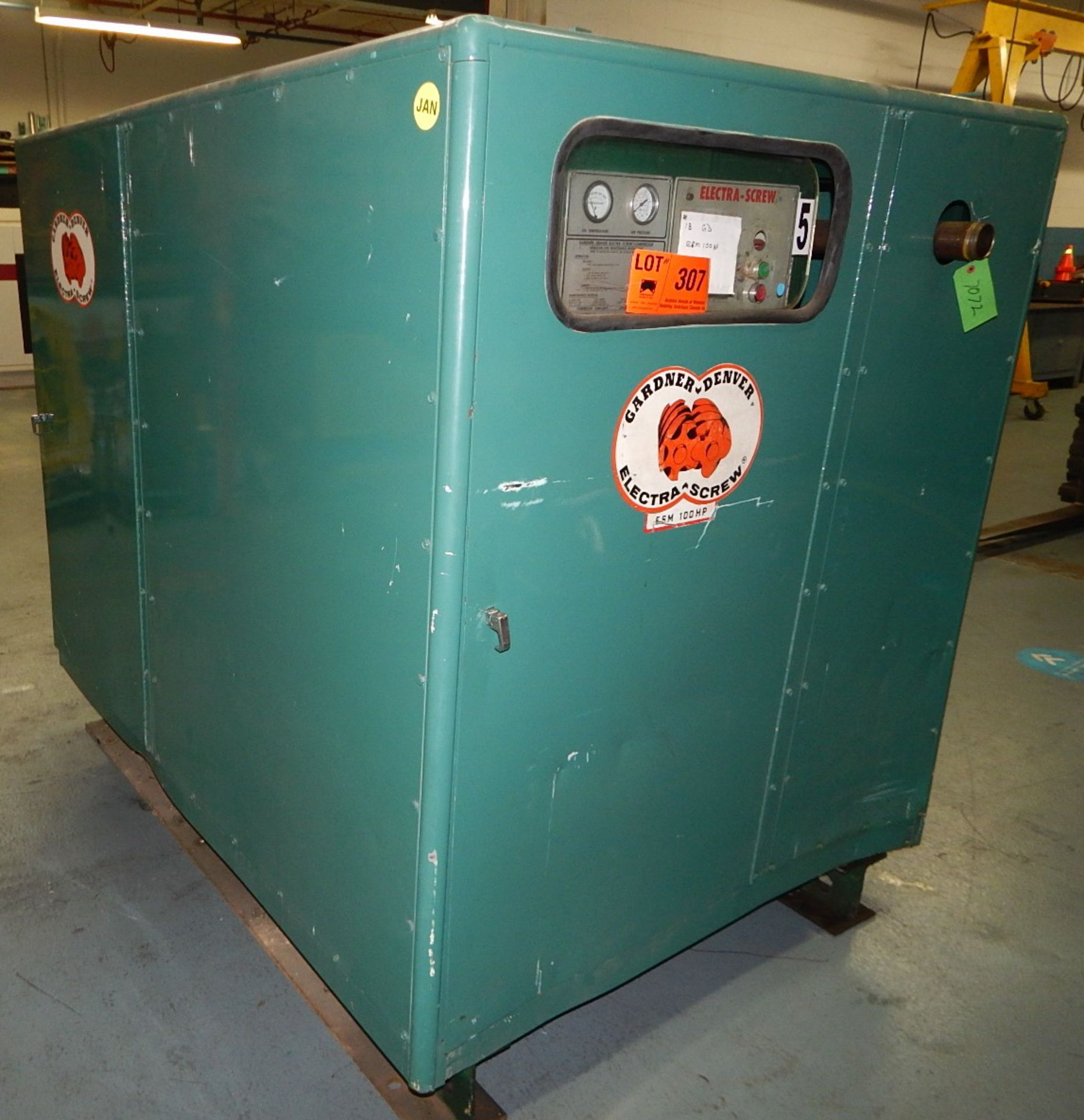 GARDNER DENVER ESMBE ROTARY SCREW AIR COMPRESSOR WITH 100 HP, 125 PSI, S/N: W19603 (CI) [RIGGING FEE