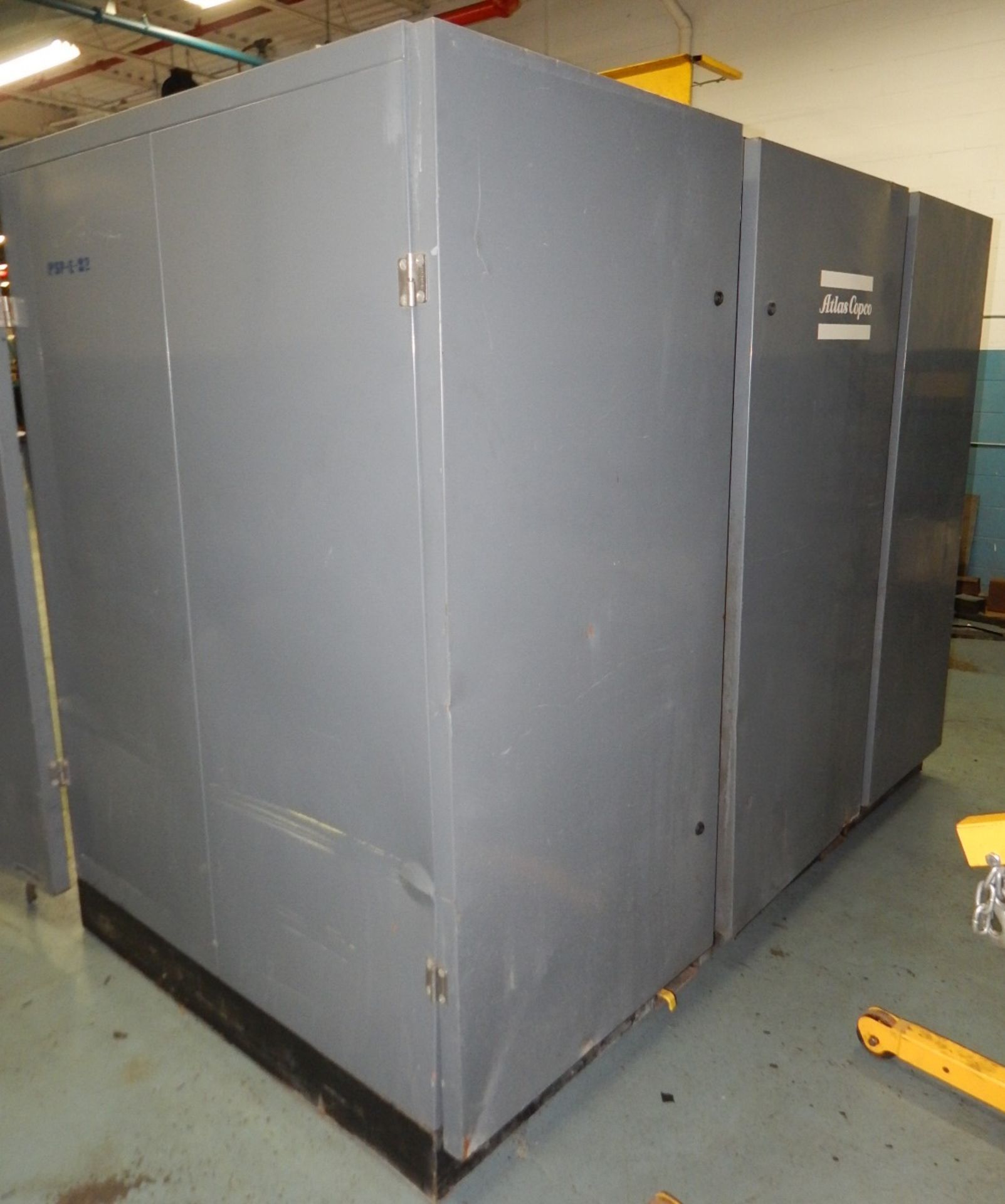 ATLAS COPCO GA110 ROTARY SCREW AIR COMPRESSOR WITH 161 HP, 132 PSI, S/N: AIF.034716 (CI) [RIGGING - Bild 4 aus 5