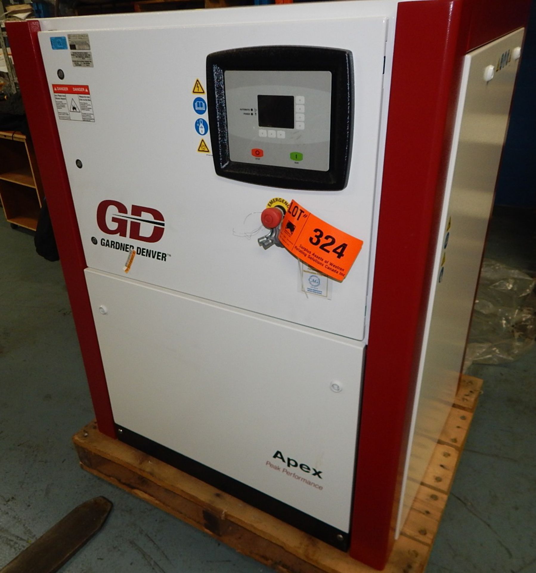 GARDNER DENVER (2014) APEX15-25A ROTARY SCREW AIR COMPRESSOR WITH 25 HP, 125 PSI, S/N: 8445471 (