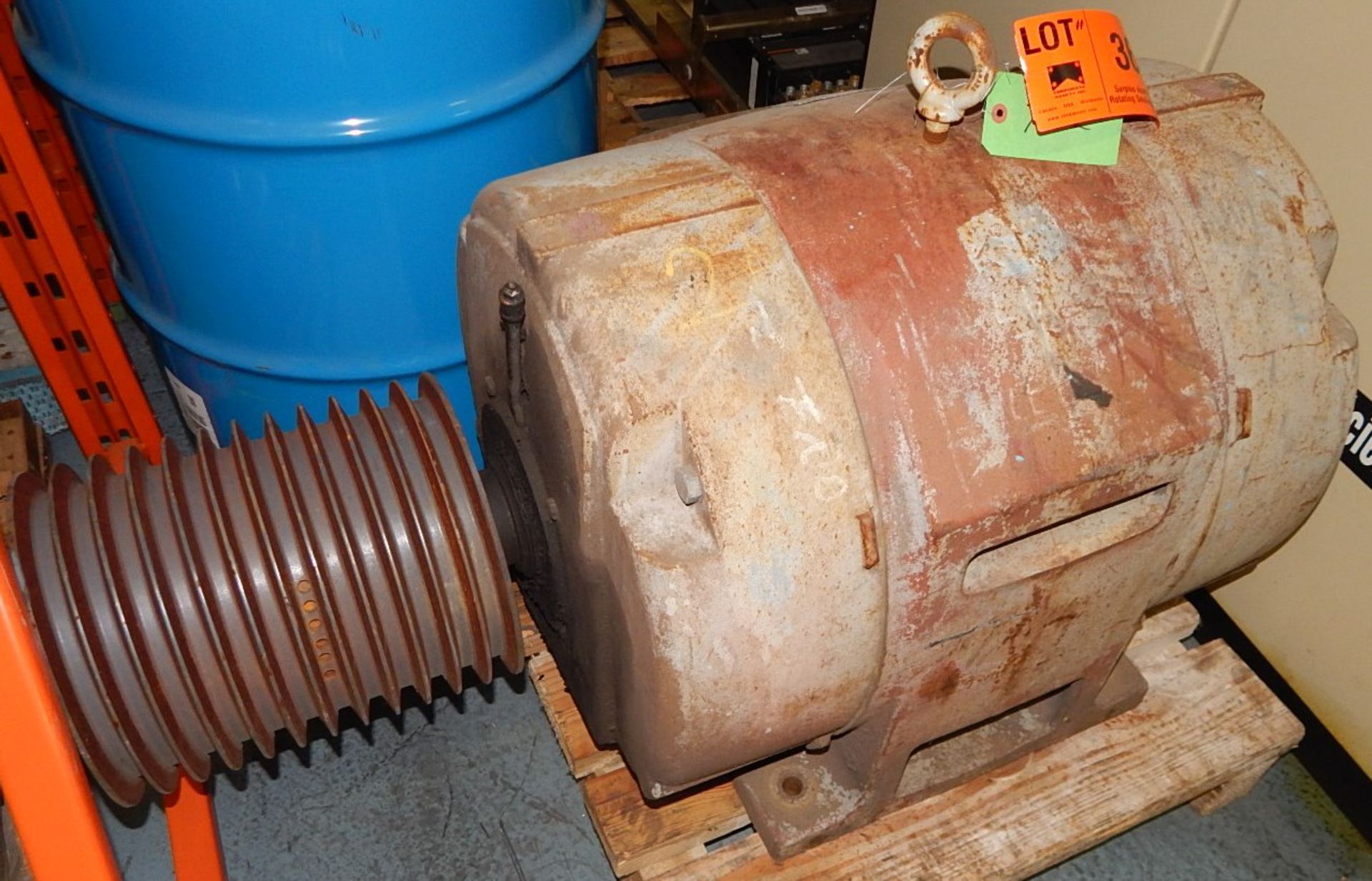 CANADIAN GENERAL ELECTRIC 150 HP ELECTRIC MOTOR WITH 1775 RPM, 575V, 3 PHASE, 60 HZ (CI) [RIGGING - Image 2 of 4