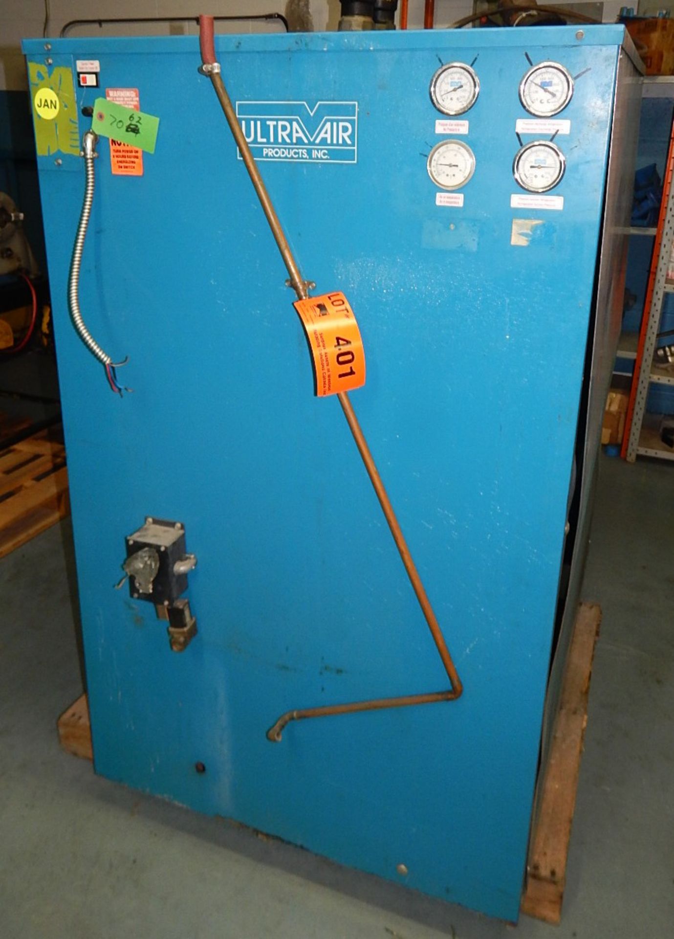 ULTRA AIR UA1000A0 REFRIGERATED AIR DRYER WITH 100 PSI, S/N: N/A (CI) [RIGGING FEE FOR LOT #401 - $