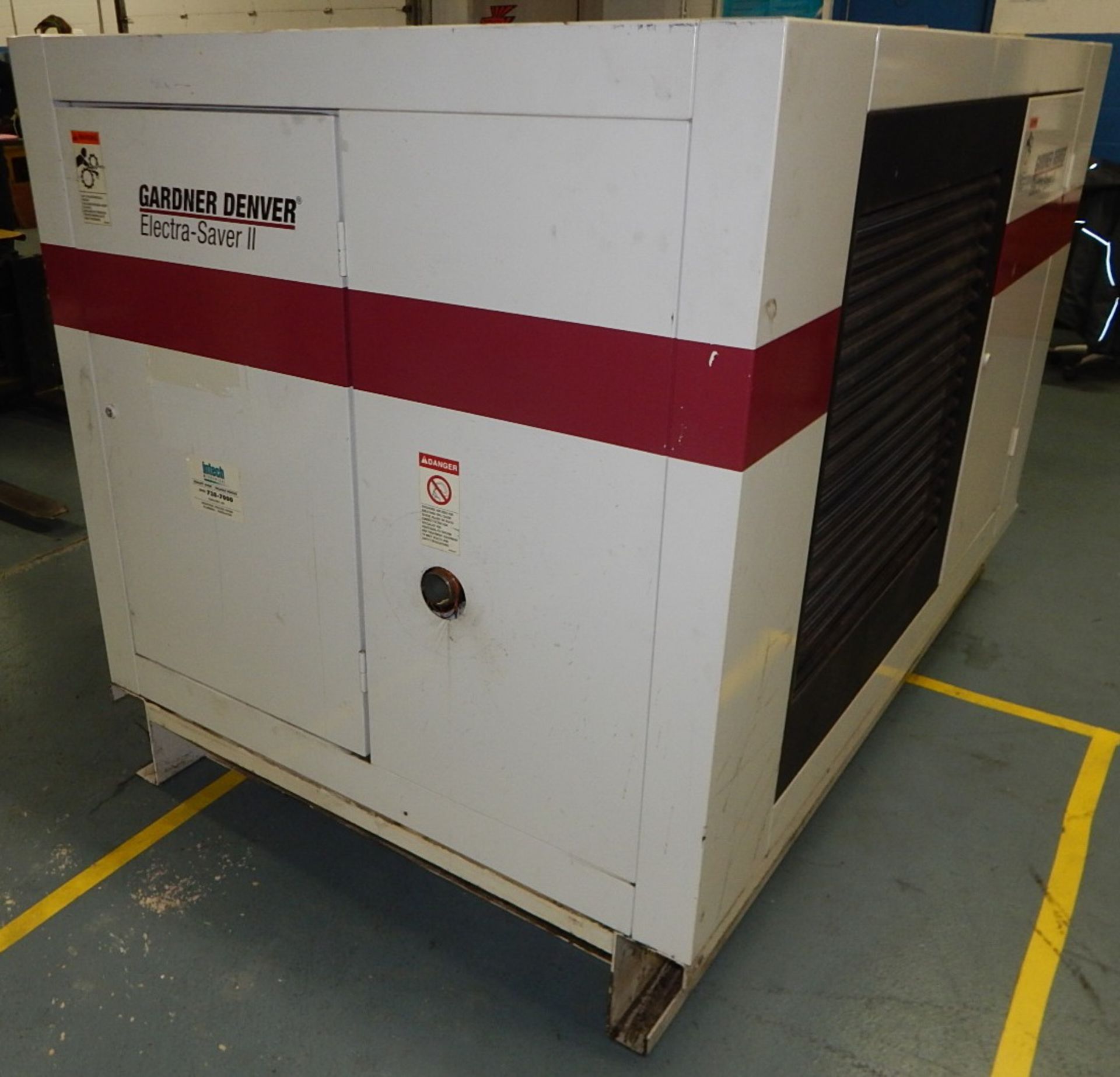 GARDNER DENVER ELECTRA-SAVER II ROTARY SCREW AIR COMPRESSOR WITH 100 HP, 125 PSI, S/N: S257740 ( - Bild 3 aus 8