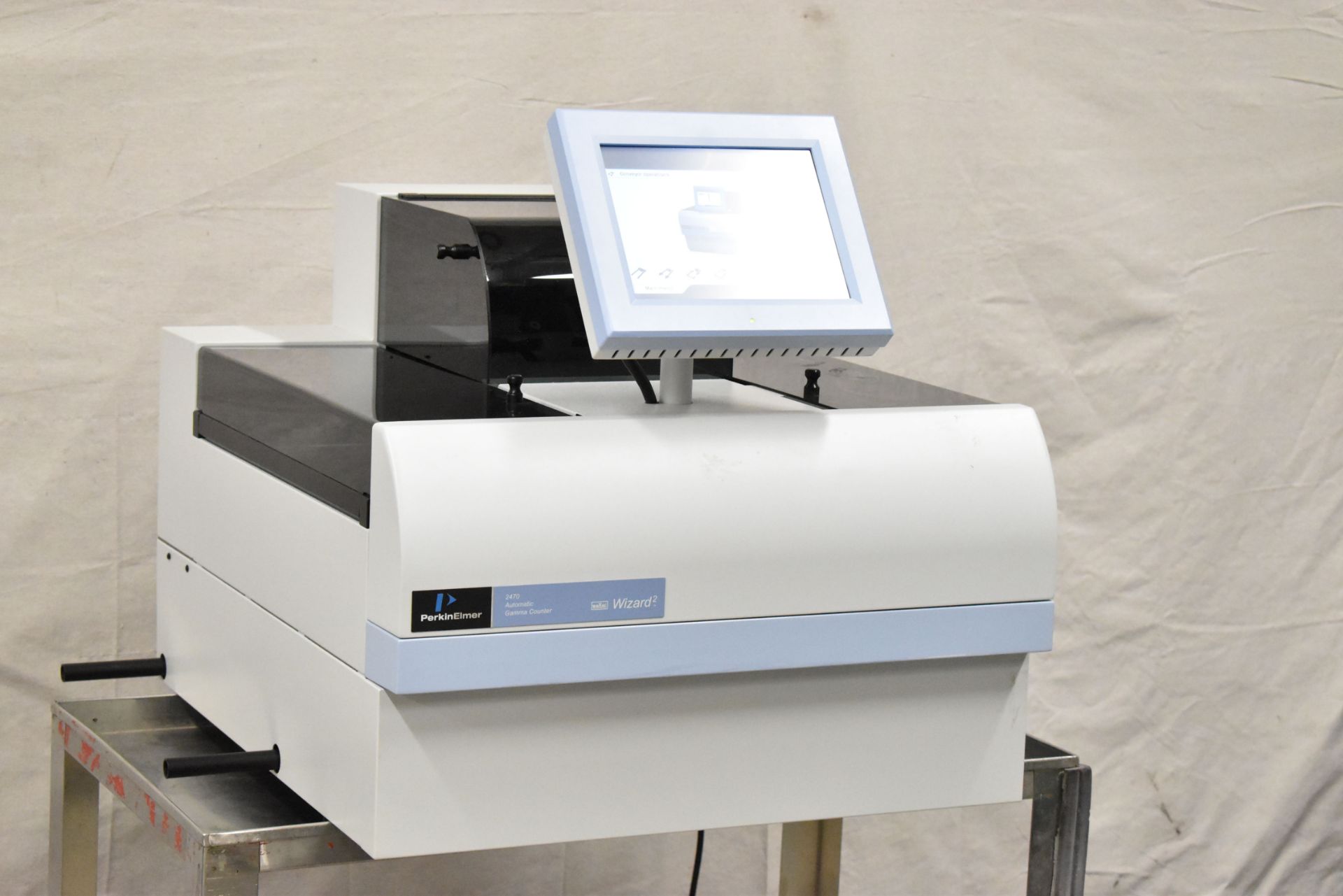 PERKIN ELMER (2011) 2470 WIZARD 2 AUTOMATIC GAMMA COUNTER WITH COLOR TOUCH SCREEN CONTROL, 13MM DIA. - Image 2 of 11