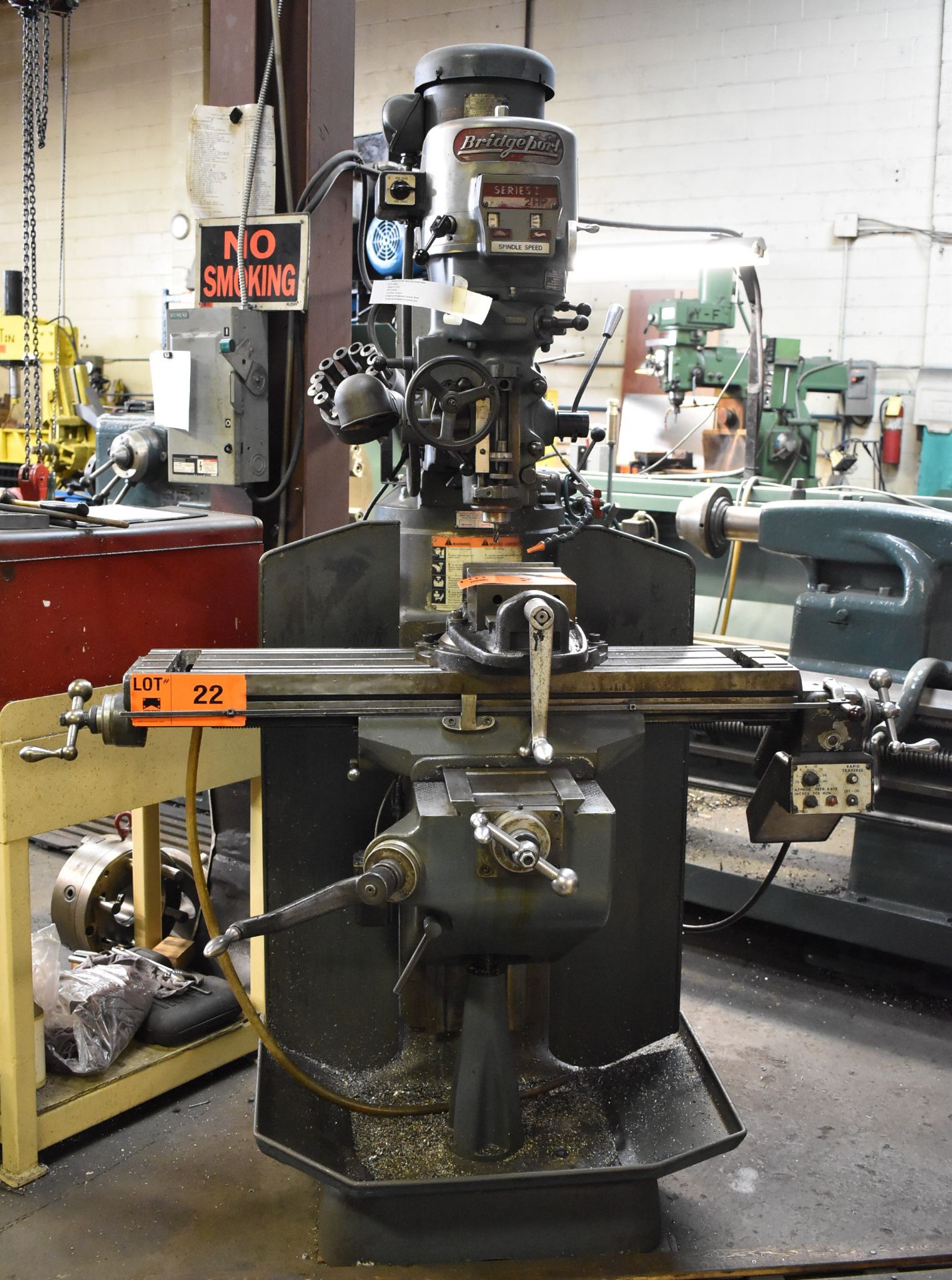 BRIDGEPORT SERIES I VERTICAL MILLING MACHINE WITH 9"X42" TABLE, SPEEDS TO 3000RPM, BRIDGEPORT