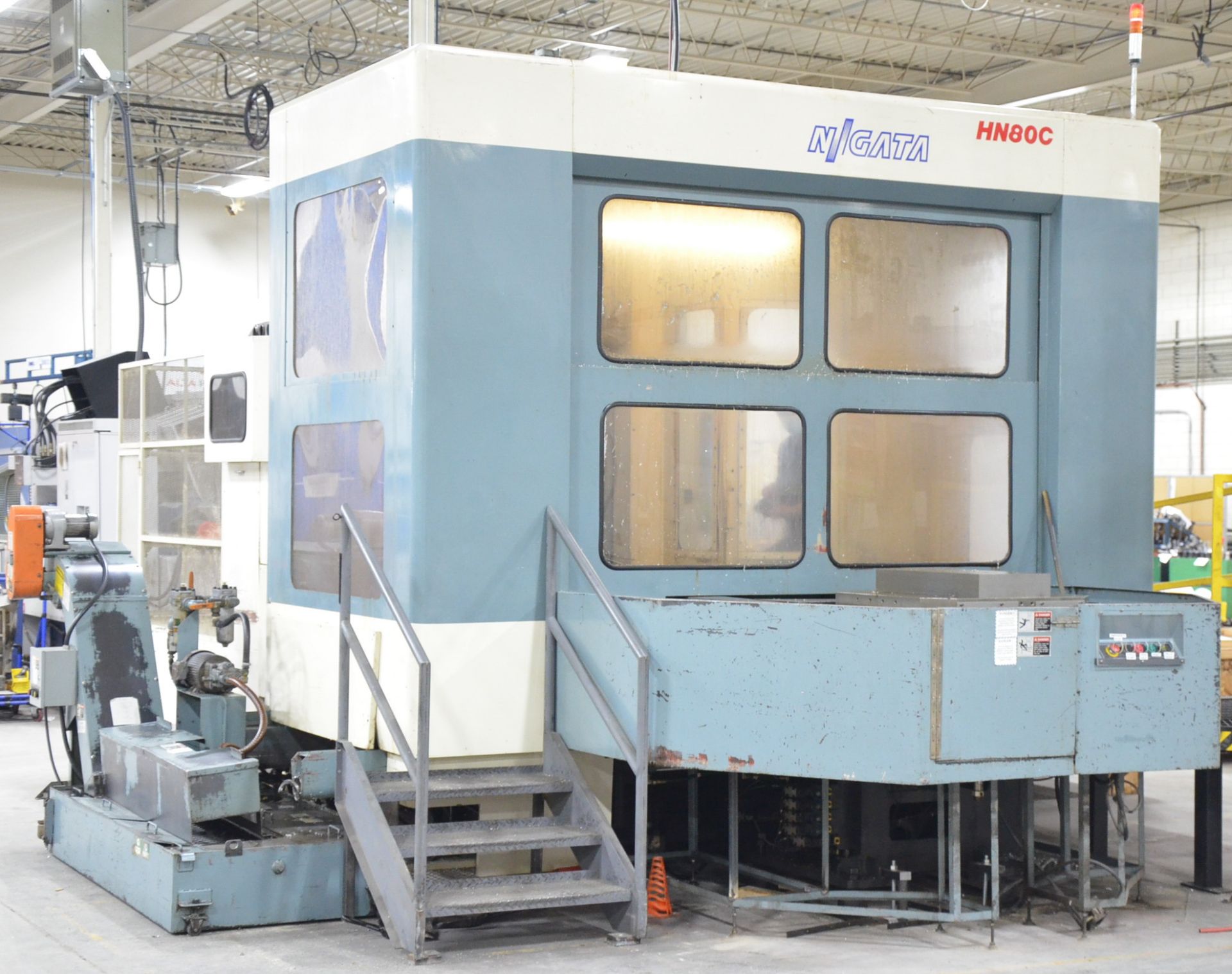 NIIGATA HN80C 4-AXIS CNC TWIN PALLET HORIZONTAL MACHINING CENTER WITH FANUC 15-M CNC CONTROL, (2) - Image 6 of 14