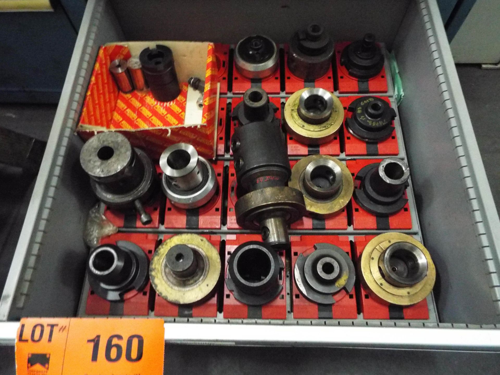 LOT/ CAT 50 & 50 TAPER TOOL HOLDERS (LOCATED AT 460 SIGNET DR, NORTH YORK, ON)