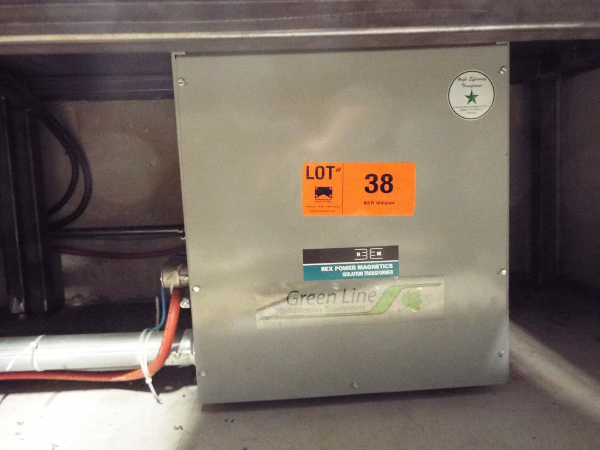 45 KVA TRANSFORMER (CI) [RIGGING FEE FOR LOT #38 - $50 USD PLUS APPLICABLE TAXES] - Image 3 of 5