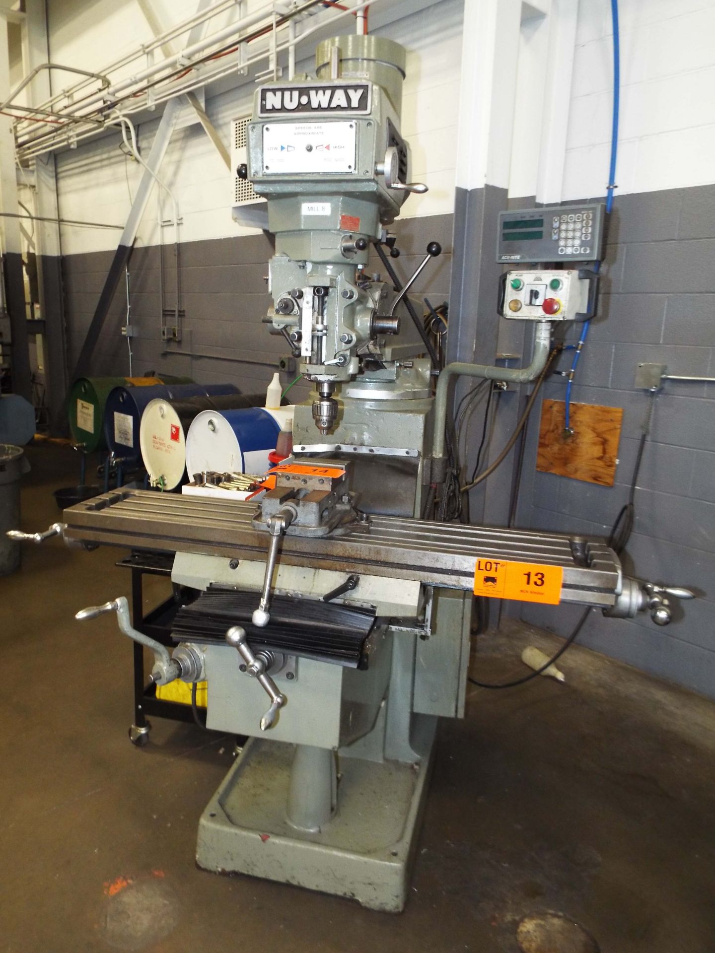 NU-WAY 3VM VERTICAL TURRET MILLING MACHINE WITH 10" X 50" TABLE, SPEEDS TO 4200 RPM INFINITELY - Image 2 of 5