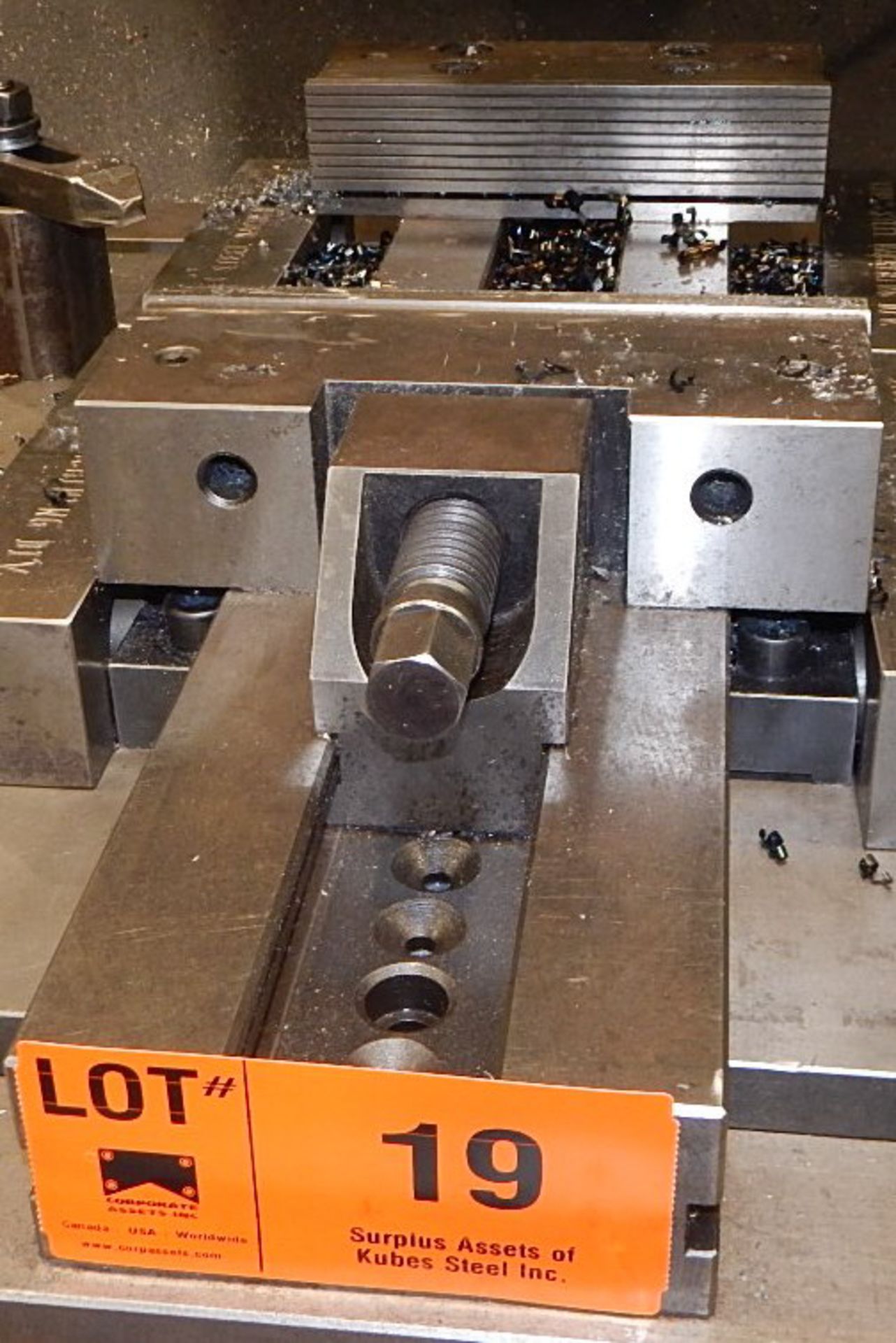 12" MACHINE VISE