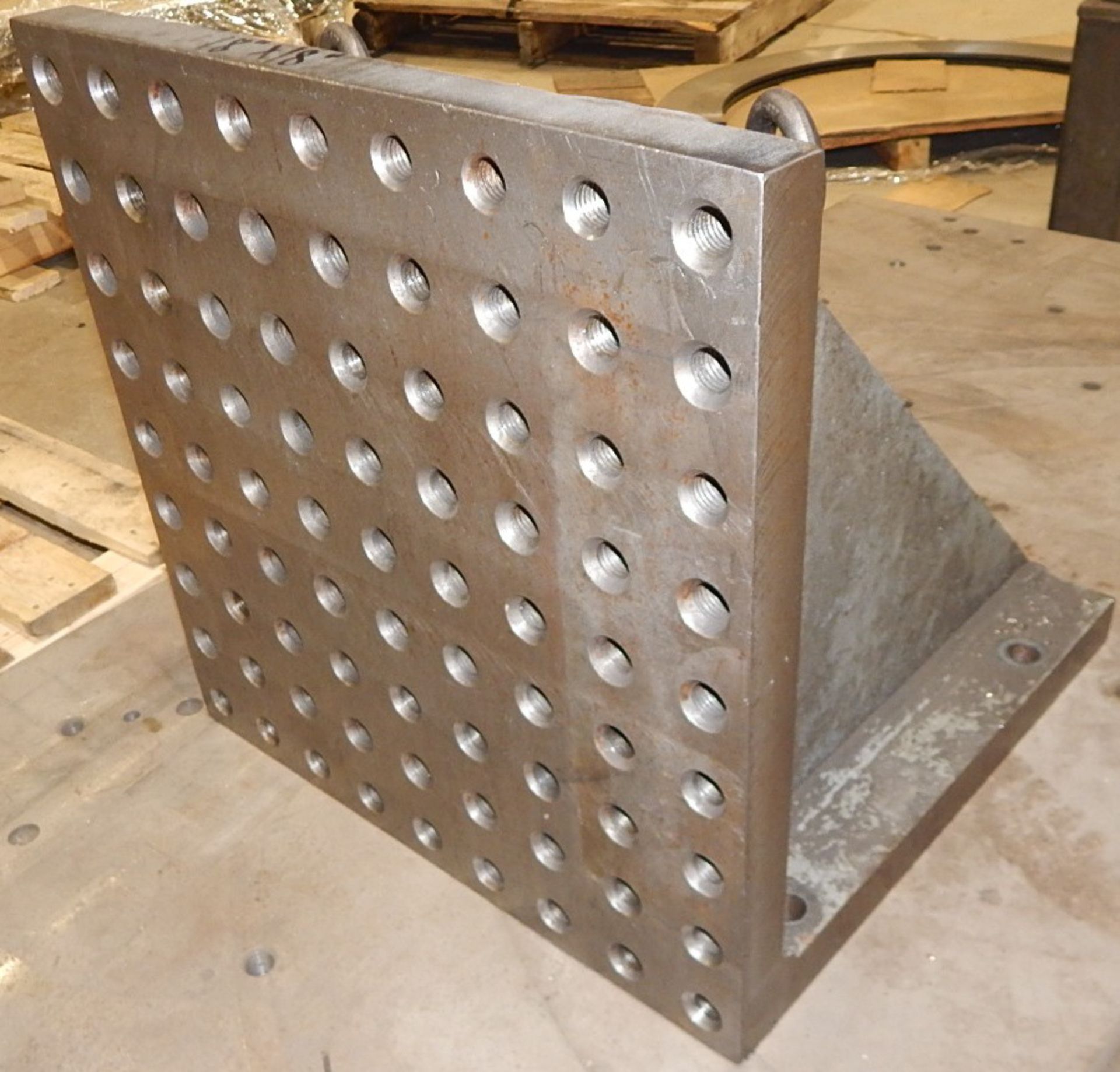 LOT/ (2) 18"X18" ANGLE PLATES - Image 2 of 2