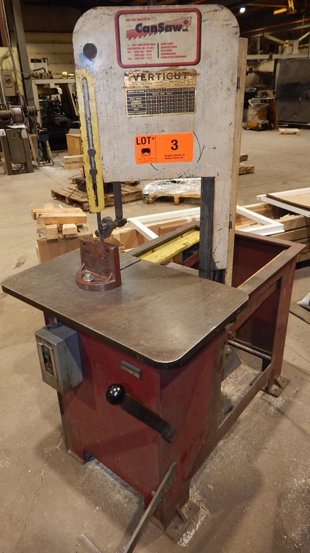 VERTICUT 115B ROLL-IN VERTICAL BANDSAW WITH 18"X30" TABLE, 12" THROAT, 3.25 HP, 115V, SINGLE