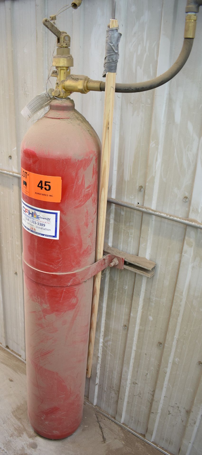 LOT/ (2) INERT GAS FIRE SUPPRESSION SYSTEM UNITS (CI) [RIGGING FEE FOR LOT #45 - $200 CAD PLUS