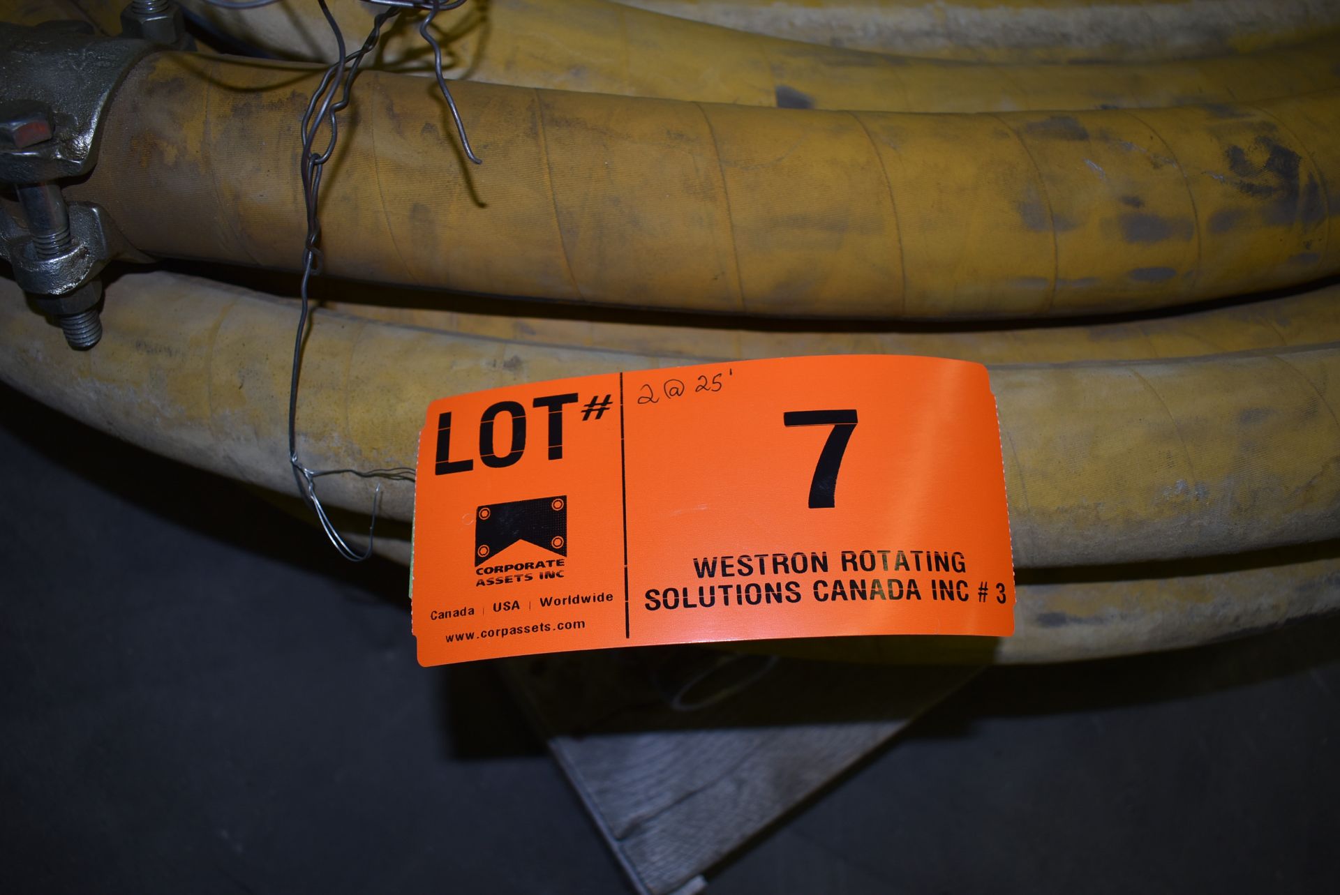 LOT/ (2) GREEN LINE G242 25' ROCK DRILL HOSES WITH 400 PSI CAPACITY (CI) [RIGGING FEE FOR LOT # - Image 2 of 4