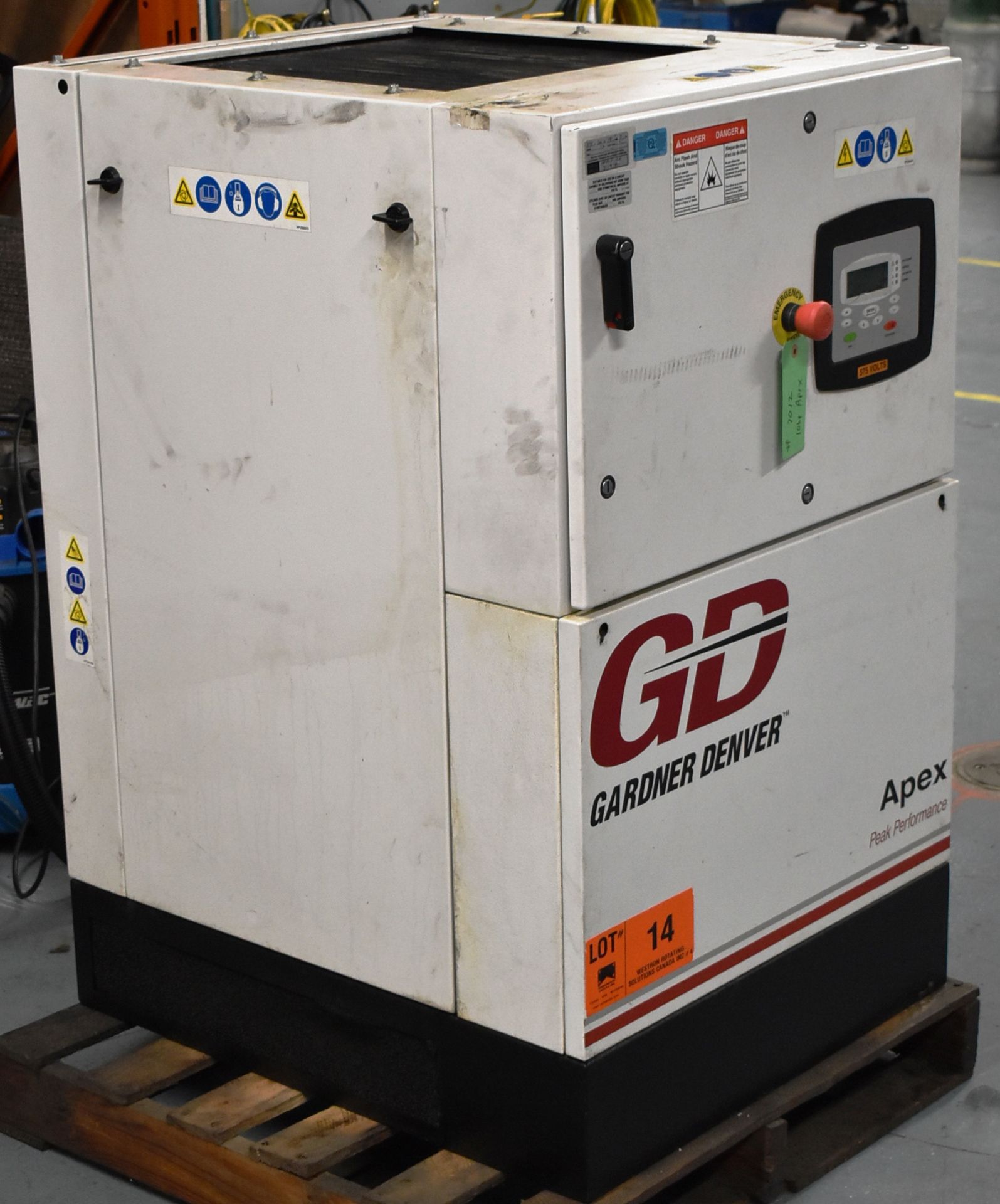 GARDNER DENVER APEX5-15A ROTARY SCREW AIR COMPRESSOR WITH 15 HP, 123 PSI, S/N: D119780 (CI) [RIGGING - Image 2 of 5