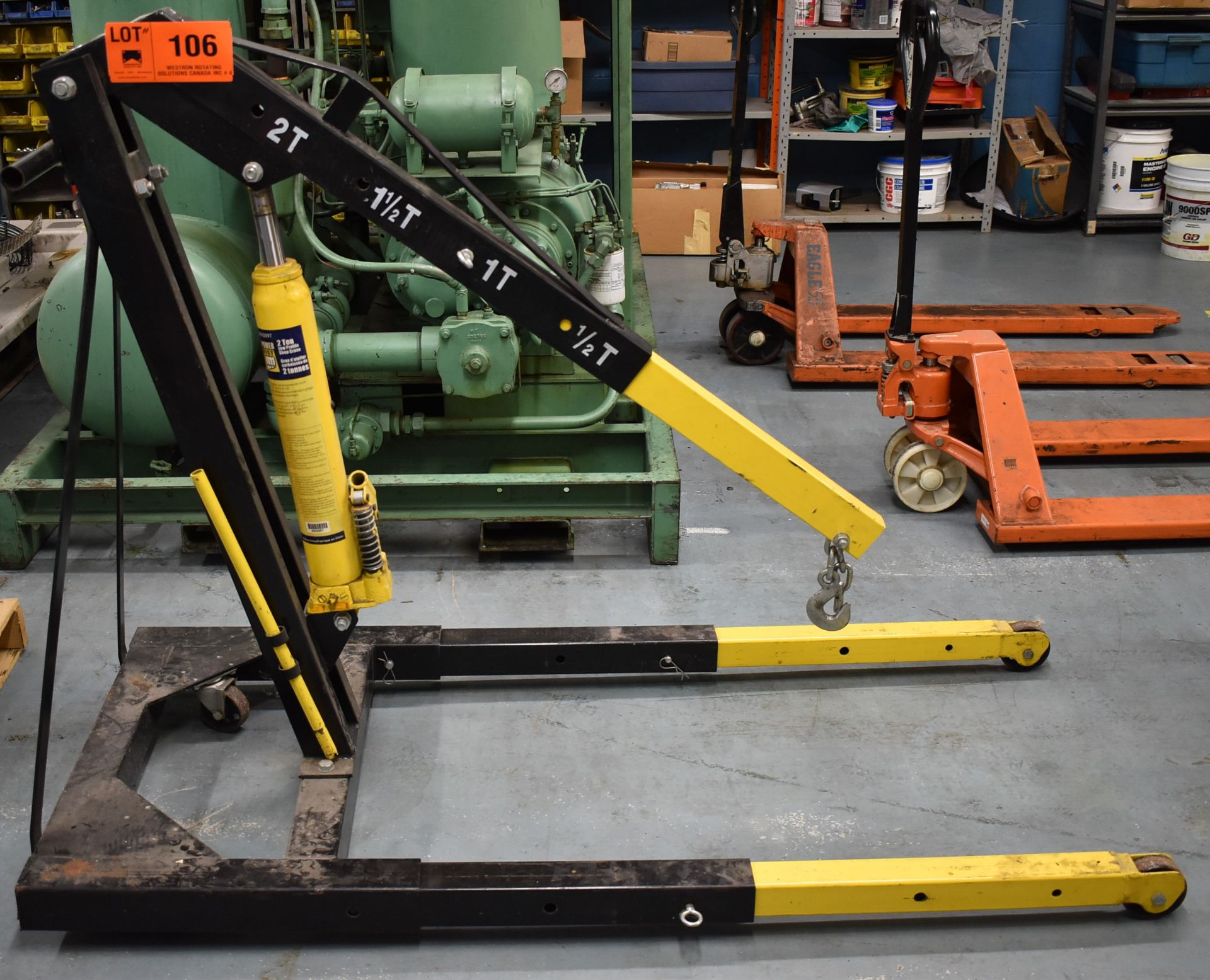 2 TON ROLLING ENGINE HOIST