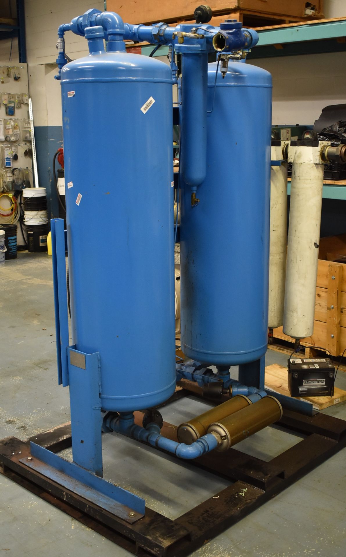 MFG. UNKNOWN DESICCANT AIR DRYER, S/N: N/A WITH 55 GAL. DRUM OF ACTIVATED ALUMINA DESICCANT (CI) [ - Image 4 of 6