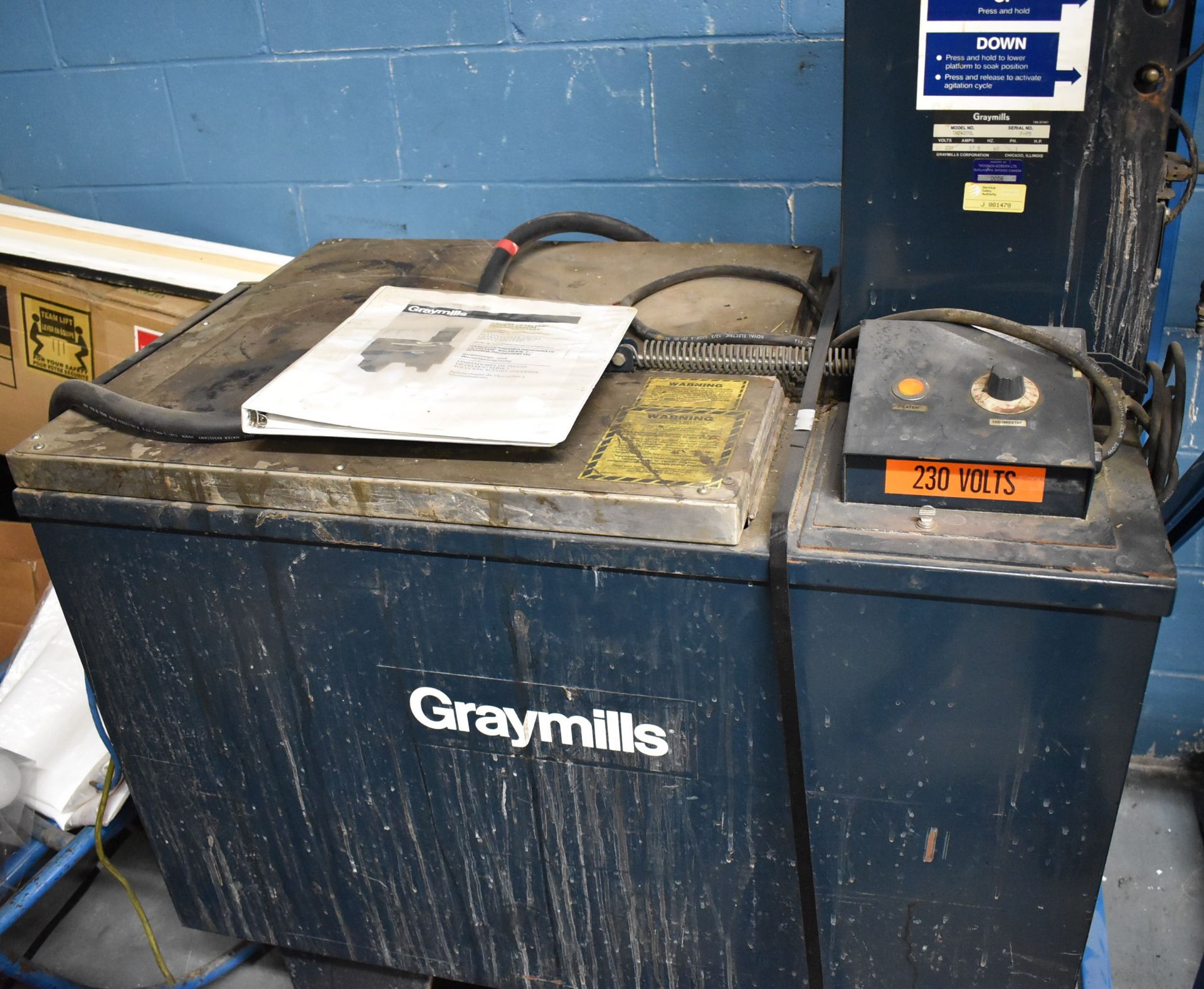 GRAYMILLS TH24205L PART WASHING MACHINE, S/N: F-95 (CI) [RIGGING FEES FOR LOT #91 - $100 CAD PLUS - Image 2 of 4