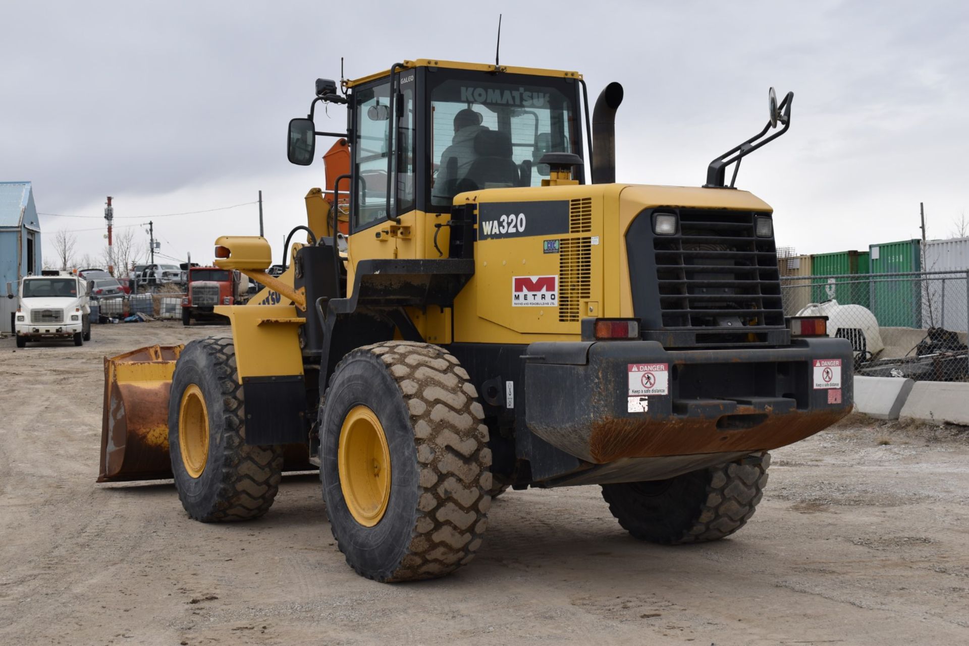 KOMATSU (2008) WA320-6 ARTICULATING FRONT-END WHEEL LOADER WITH BUCKET, APPROX. 7,885 HOURS ( - Image 5 of 20
