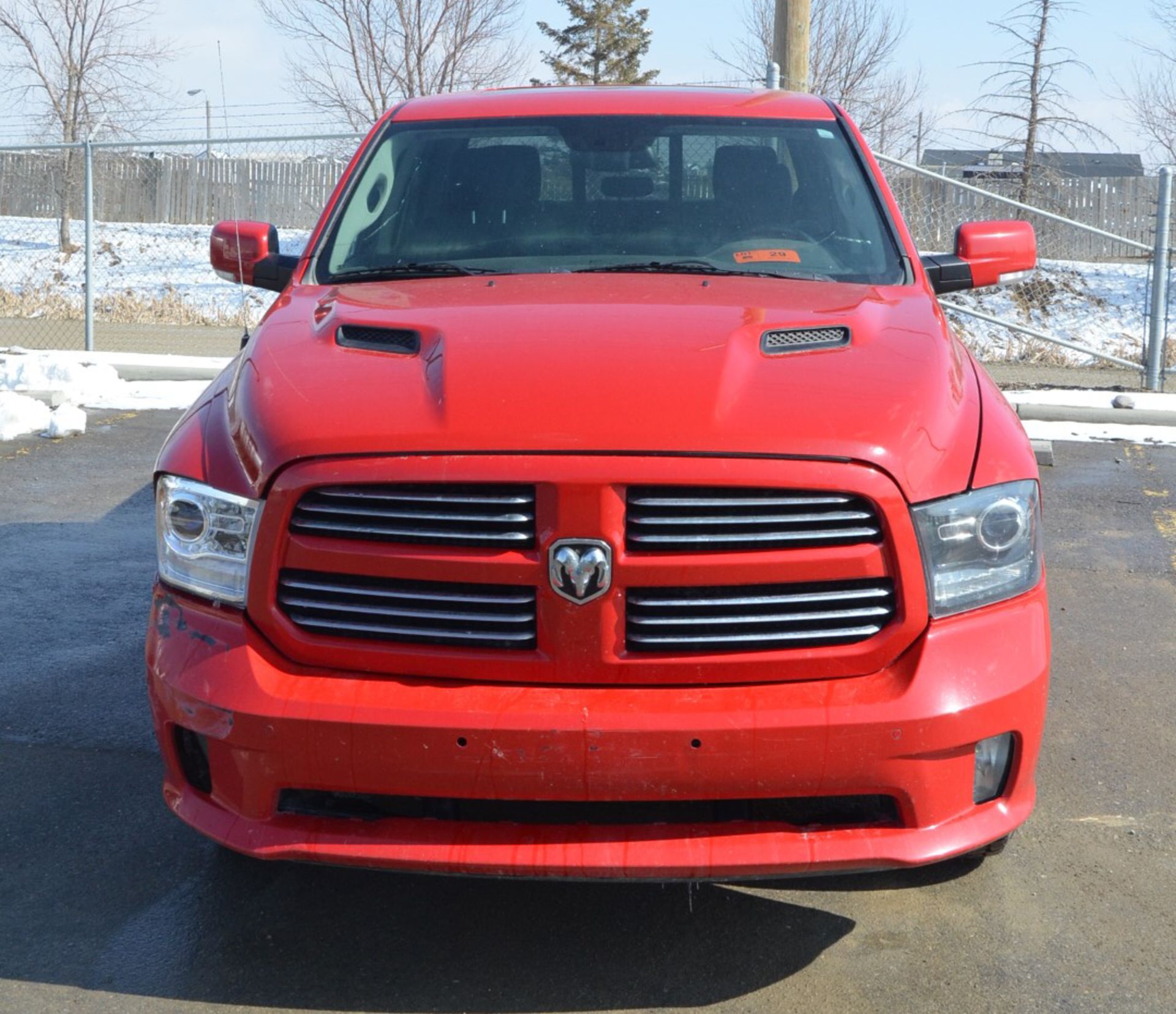 DODGE (2015) RAM 1500 SPORT CREW CAB PICKUP TRUCK WITH 5.7-LITER HEMI V8 GAS ENGINE, AUTO, 4X4, - Image 2 of 20