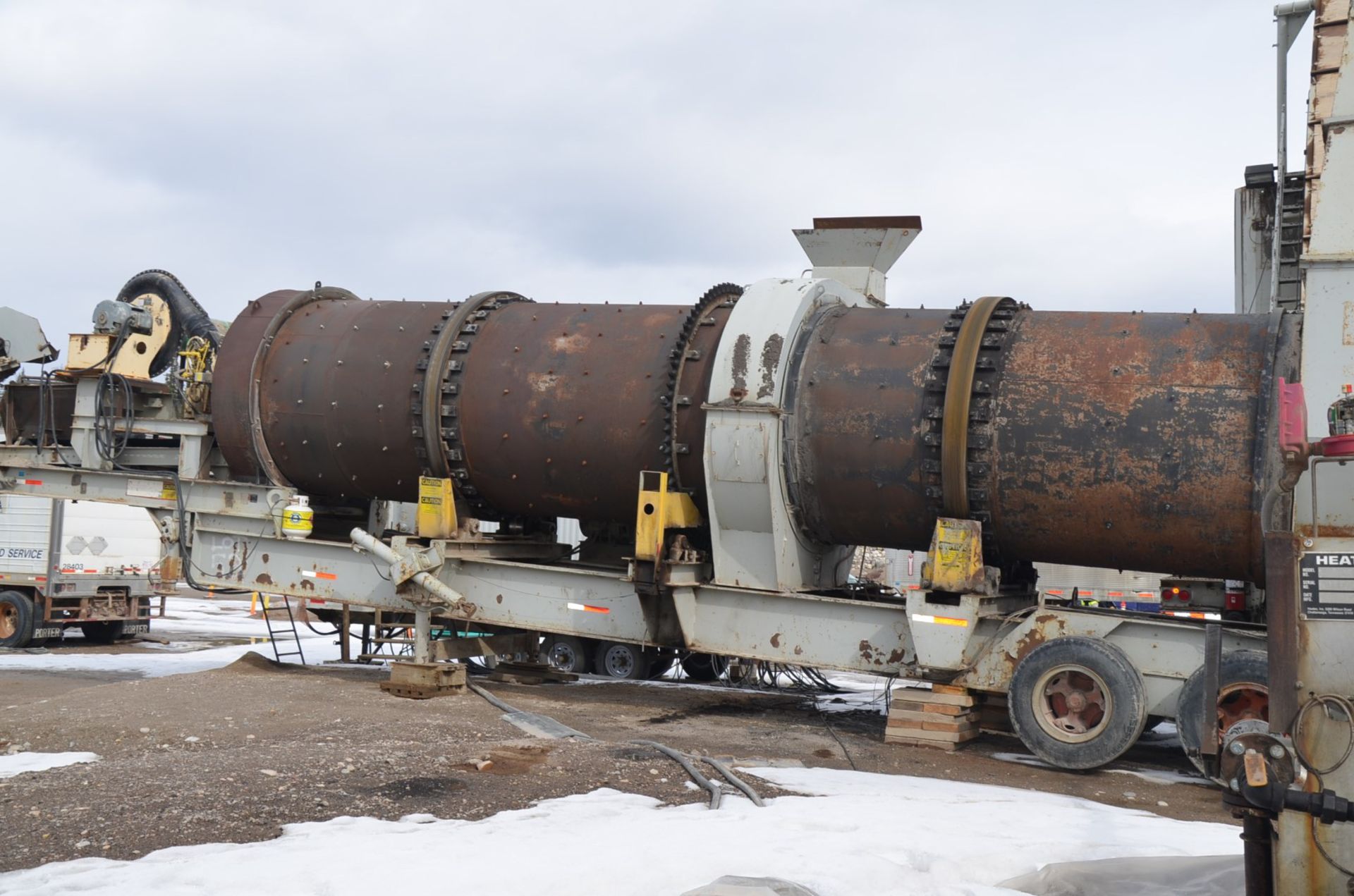 CEDARAPIDS MODEL 8828 DRUM-TYPE ASPHALT MIXER/DRIER WITH 88" DIA. X 28' DRUM, ELECTRIC CHAIN - Image 4 of 17