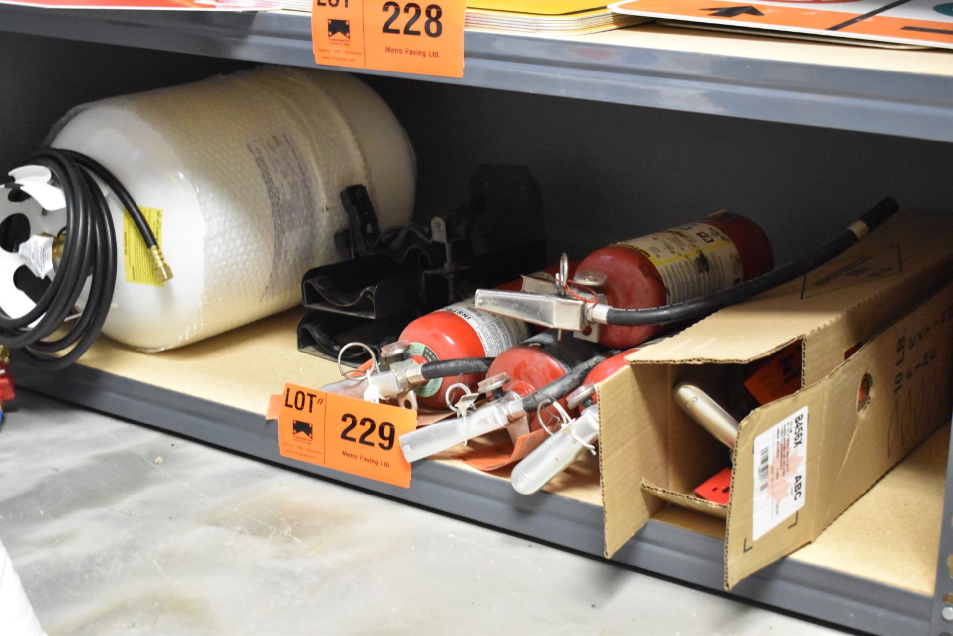 LOT/ FIRE EXTINGUISHERS WITH PROPANE TANK